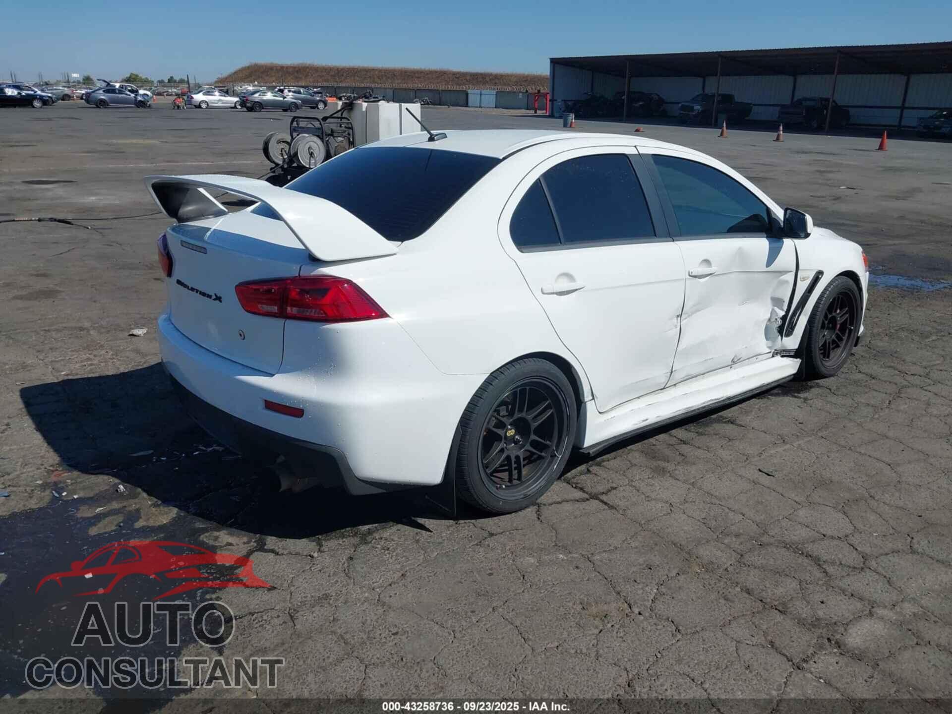 MITSUBISHI LANCER EVOLUTION 2011 - JA32W8FV3BU046554