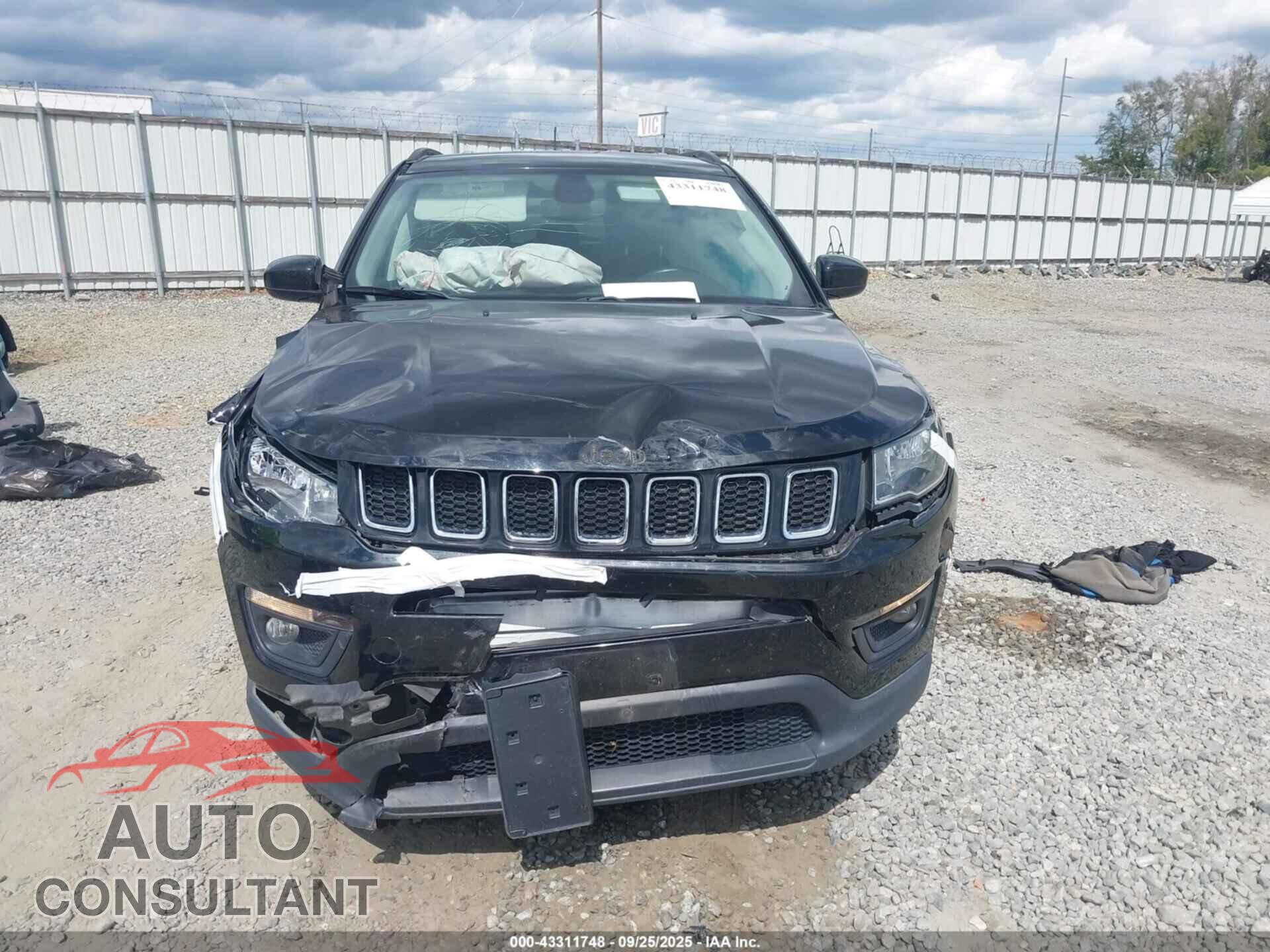 JEEP COMPASS 2020 - 3C4NJDBB5LT157152