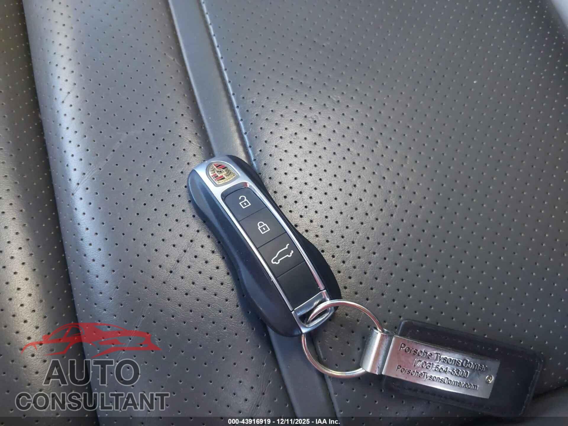 PORSCHE CAYENNE 2021 - WP1AA2AY2MDA08230