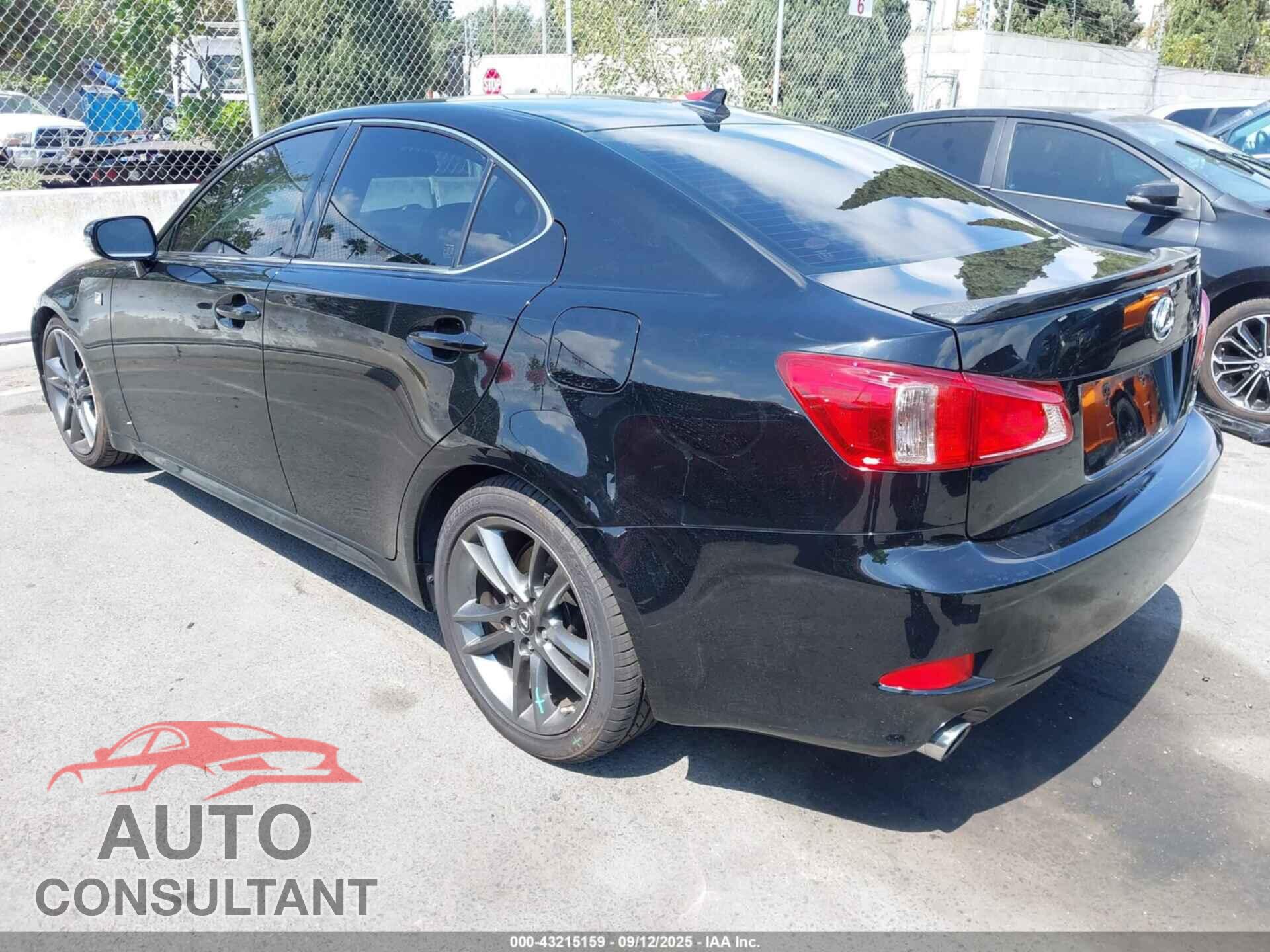 LEXUS IS 250 2011 - JTHBF5C23B5130120