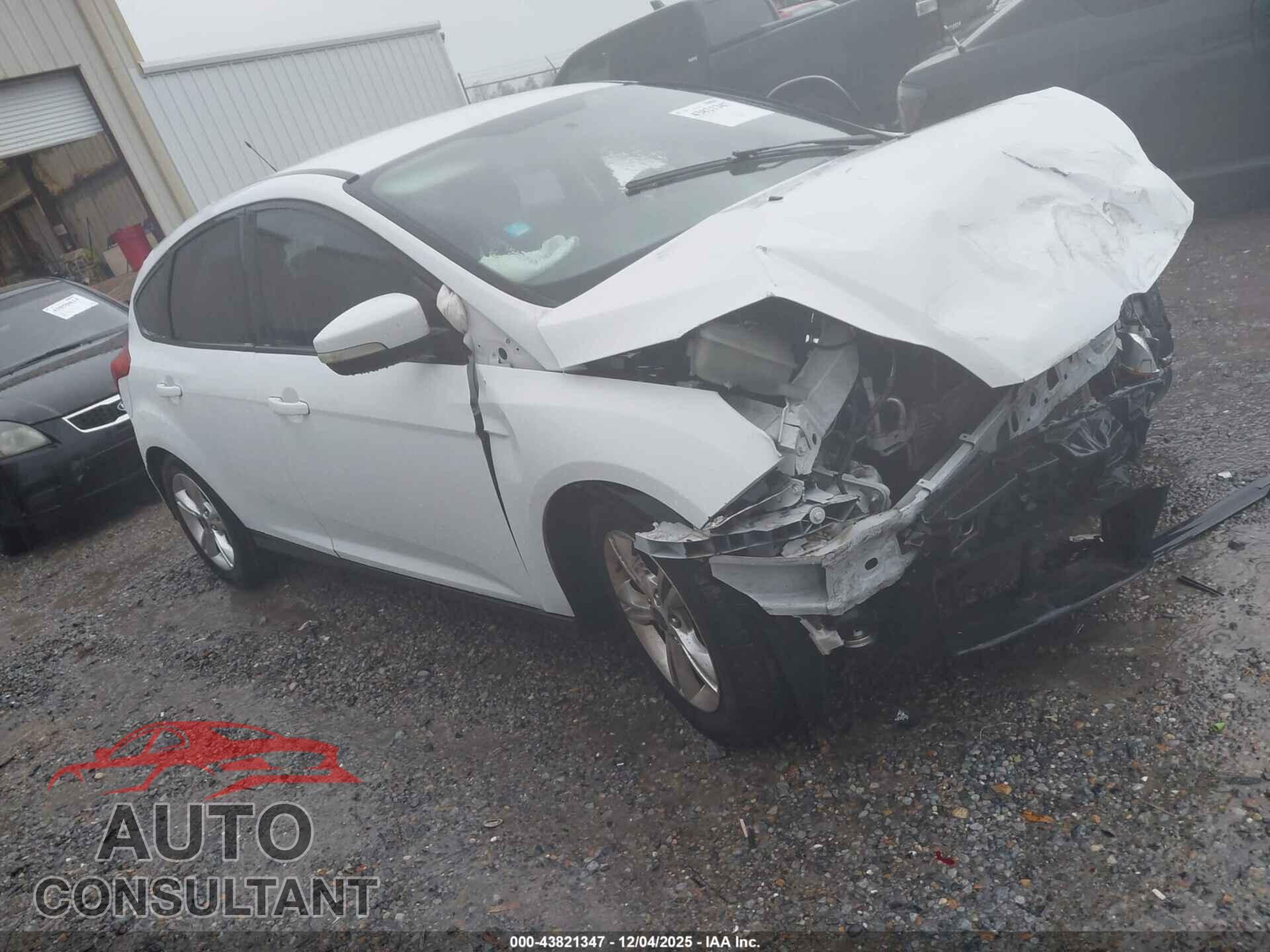 FORD FOCUS 2014 - 1FADP3K23EL375938