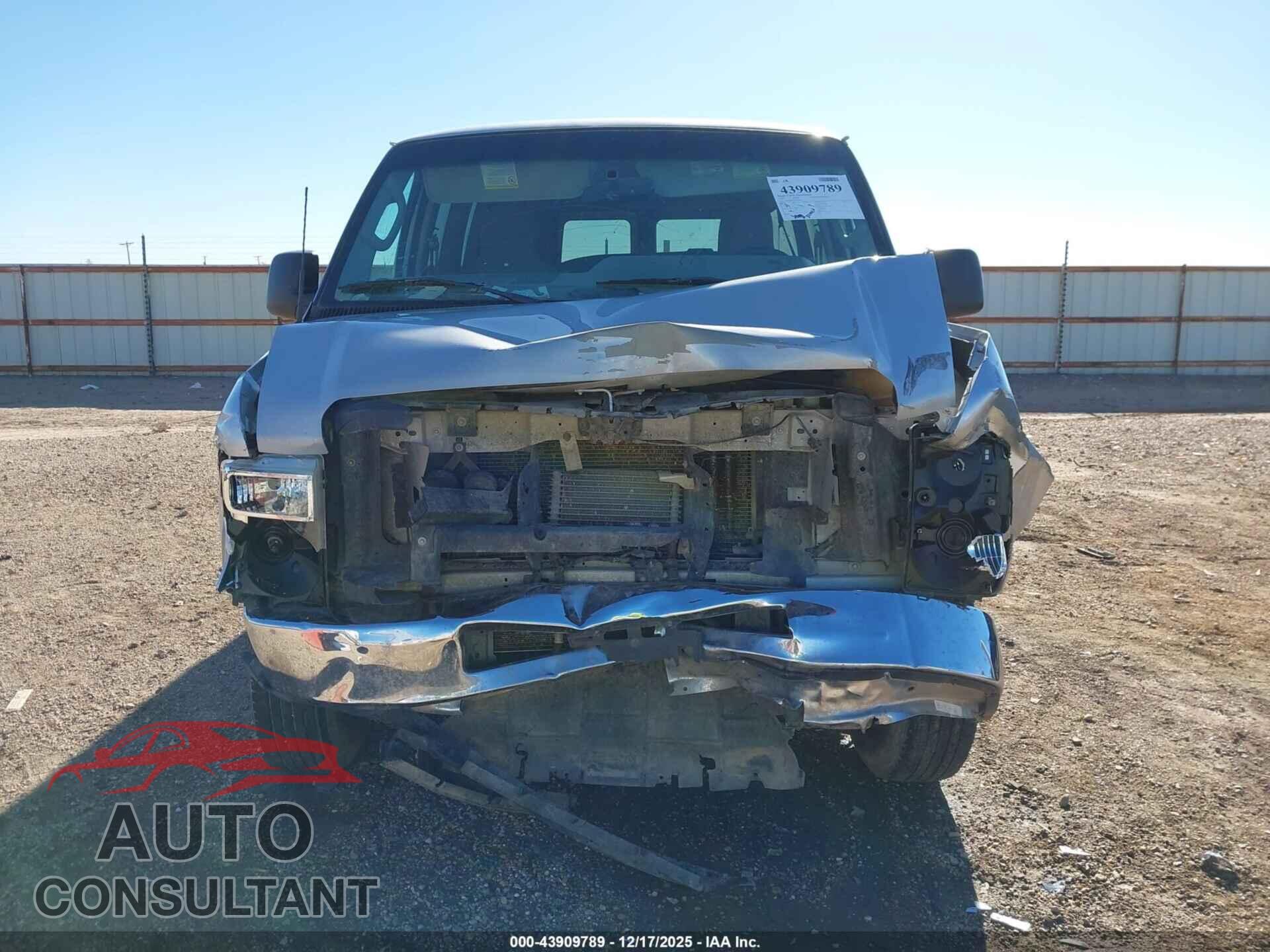 FORD E-350 SUPER DUTY 2014 - 1FBNE3BL0EDA04442