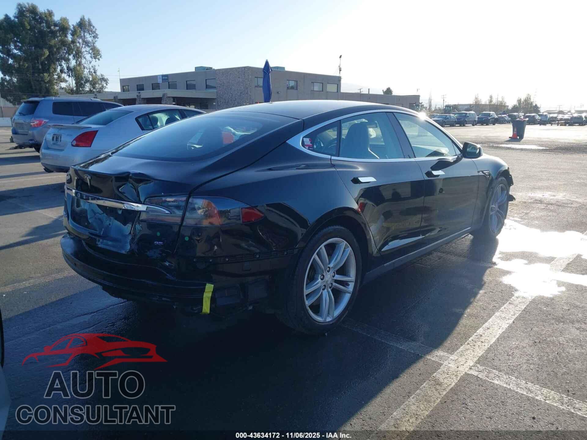 TESLA MODEL S 2014 - 5YJSA1H12EFP55765