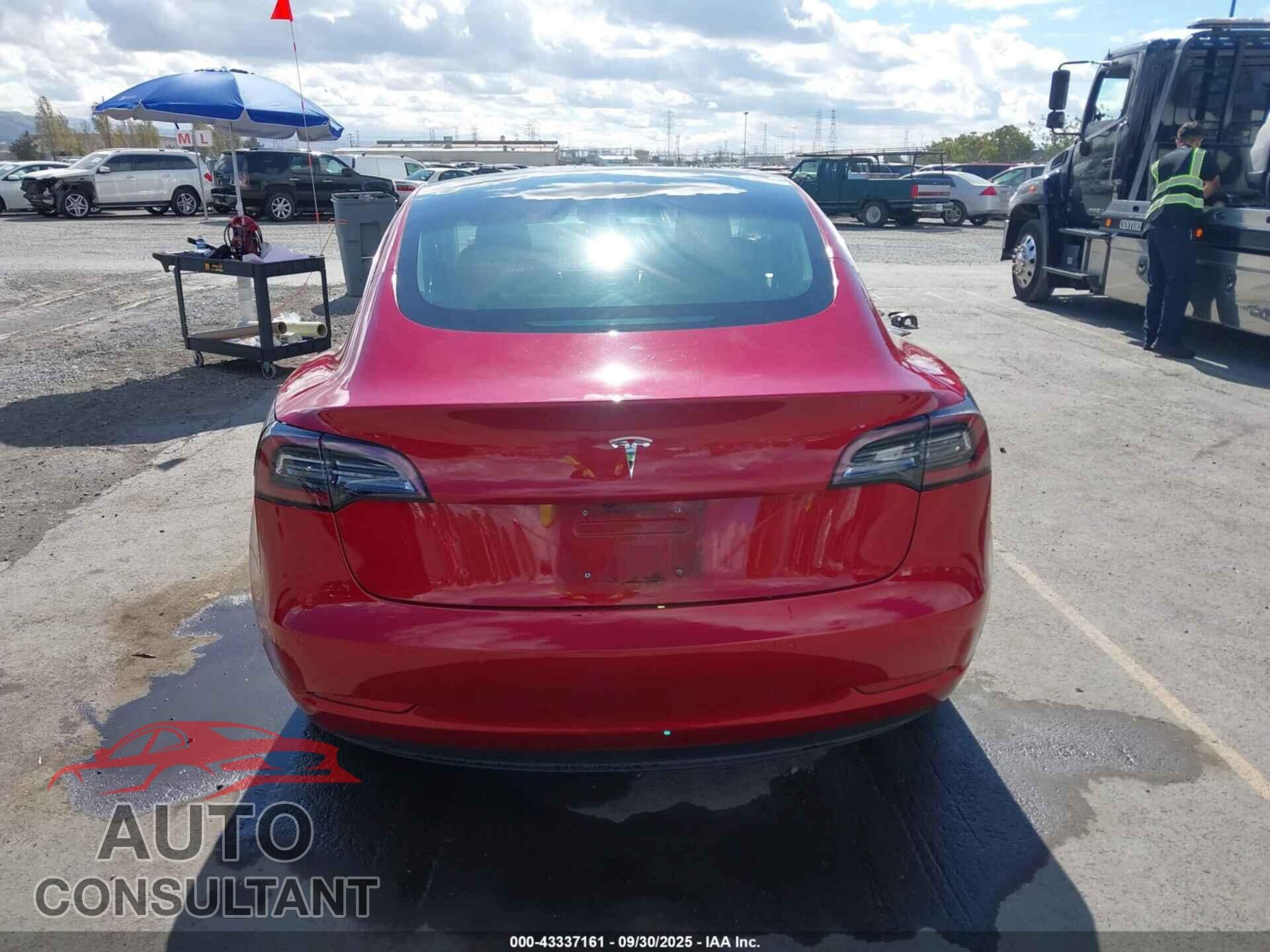 TESLA MODEL 3 2018 - 5YJ3E1EA6JF048014