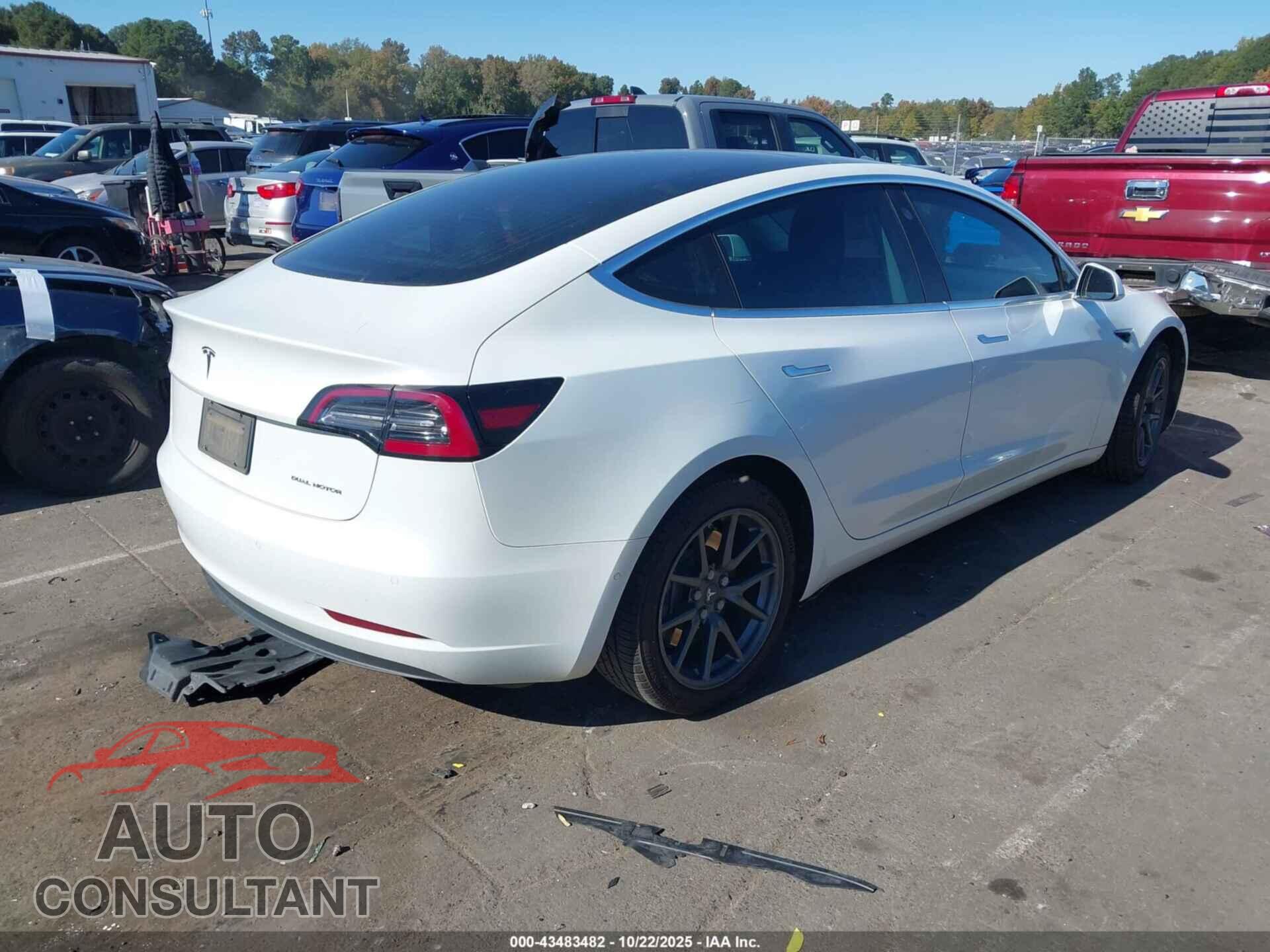 TESLA MODEL 3 2019 - 5YJ3E1EB2KF199779