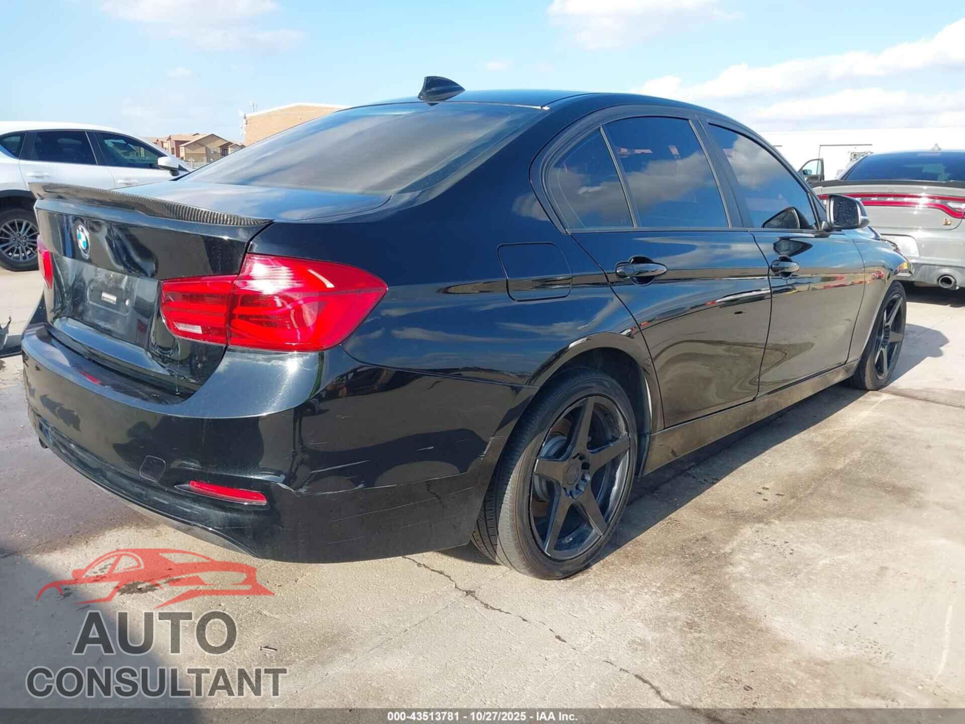 BMW 320I 2016 - WBA8E5G58GNU19128