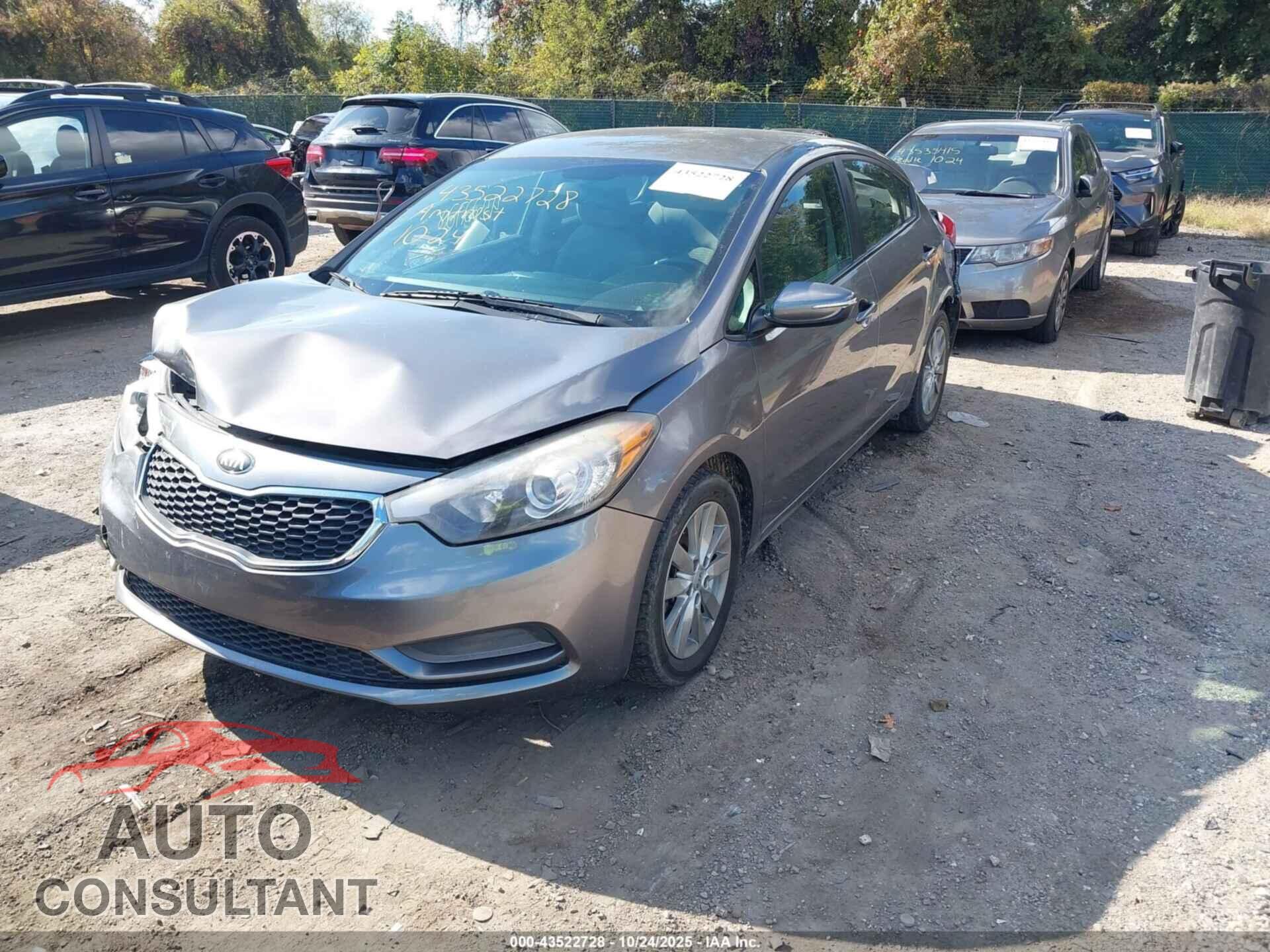 KIA FORTE 2016 - KNAFX4A6XG5477884