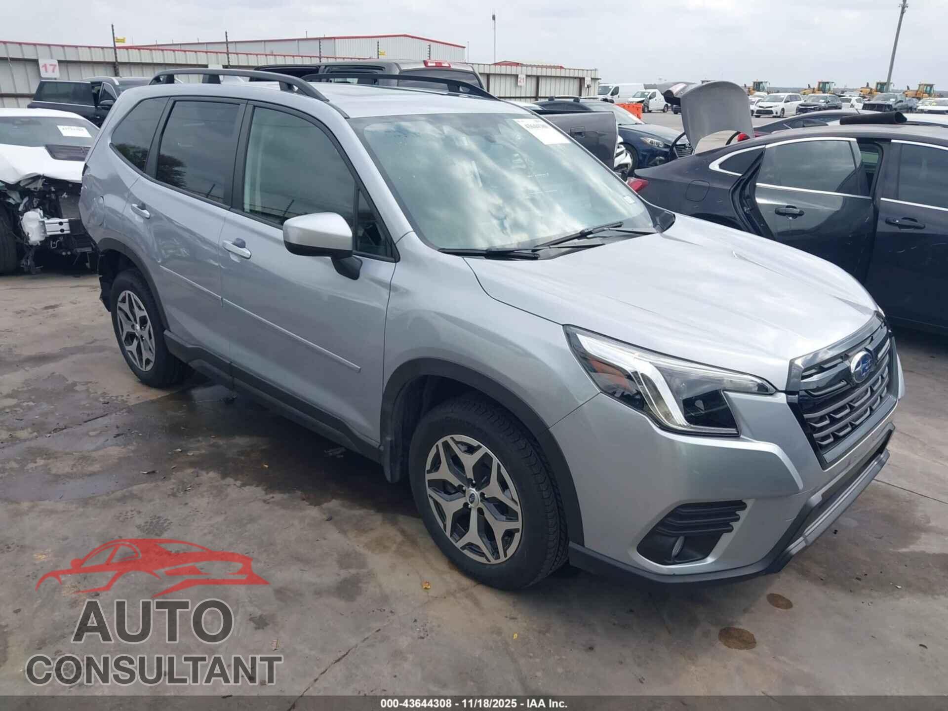 SUBARU FORESTER 2022 - JF2SKADC8NH431404