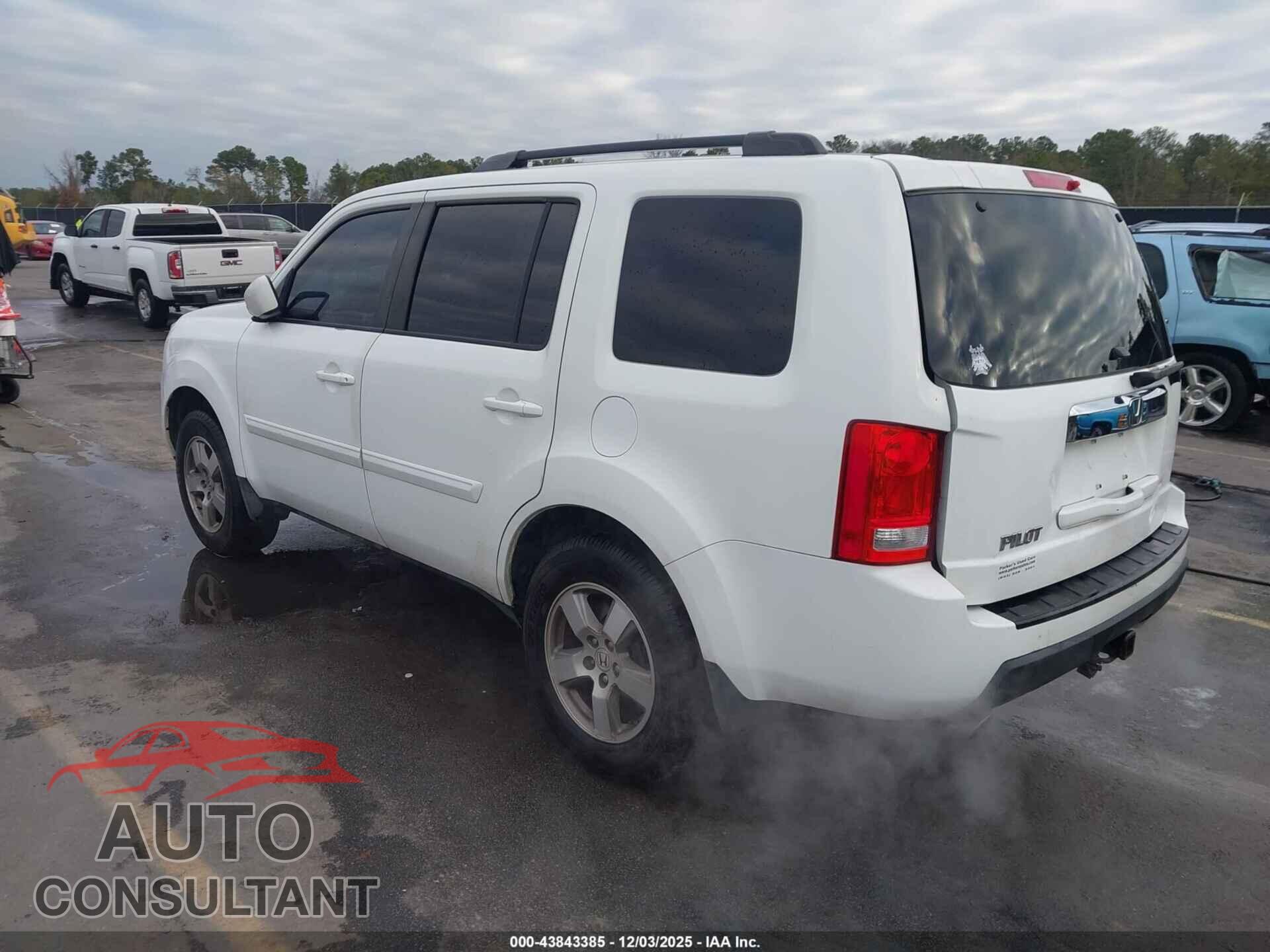 HONDA PILOT 2011 - 5FNYF3H46BB003368