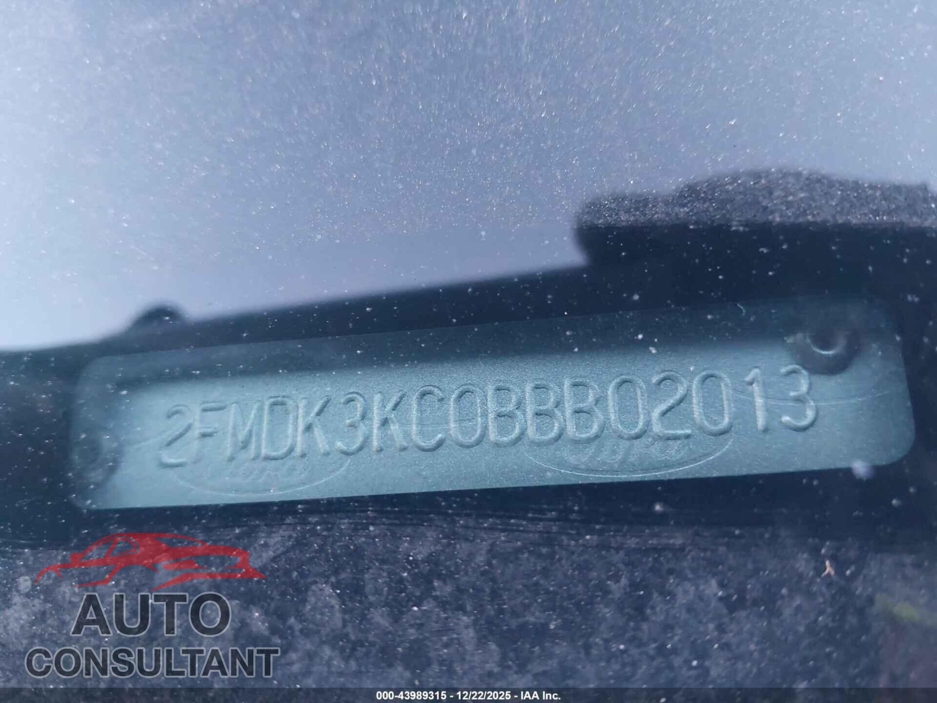 FORD EDGE 2011 - 2FMDK3KC0BBB02013