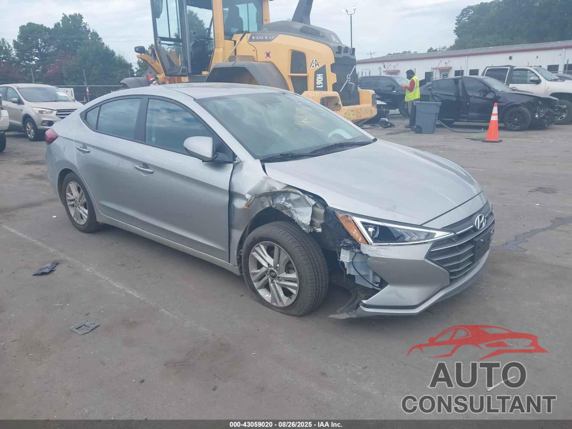 HYUNDAI ELANTRA 2020 - 5NPD84LF3LH626442
