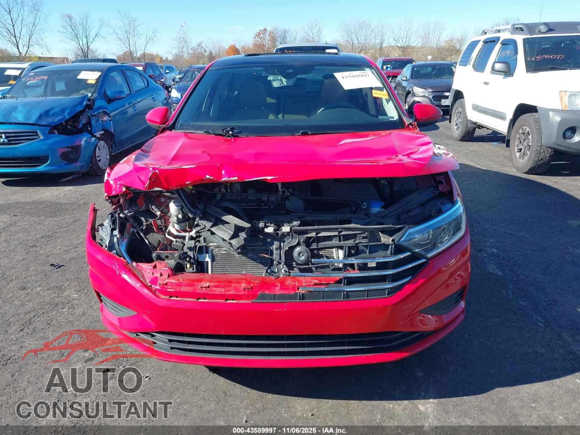 VOLKSWAGEN JETTA 2020 - 3VWEB7BU5LM007484