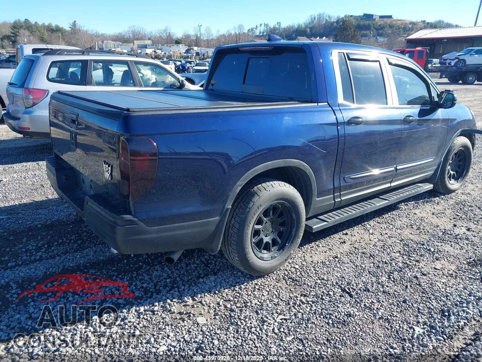 HONDA RIDGELINE 2017 - 5FPYK3F73HB036367