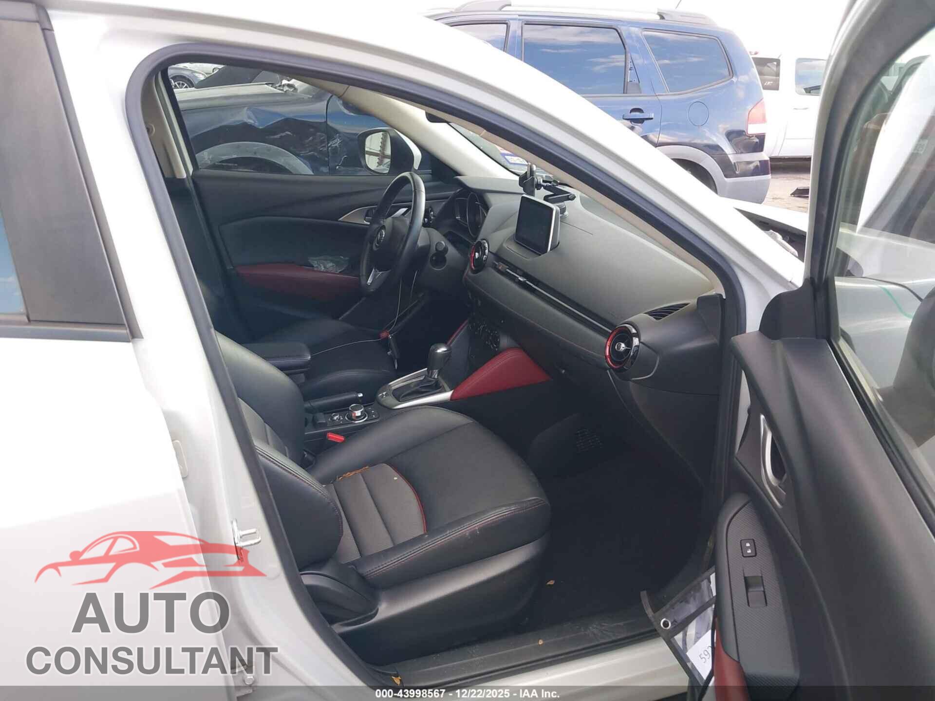 MAZDA CX-3 2016 - JM1DKBC73G0126329