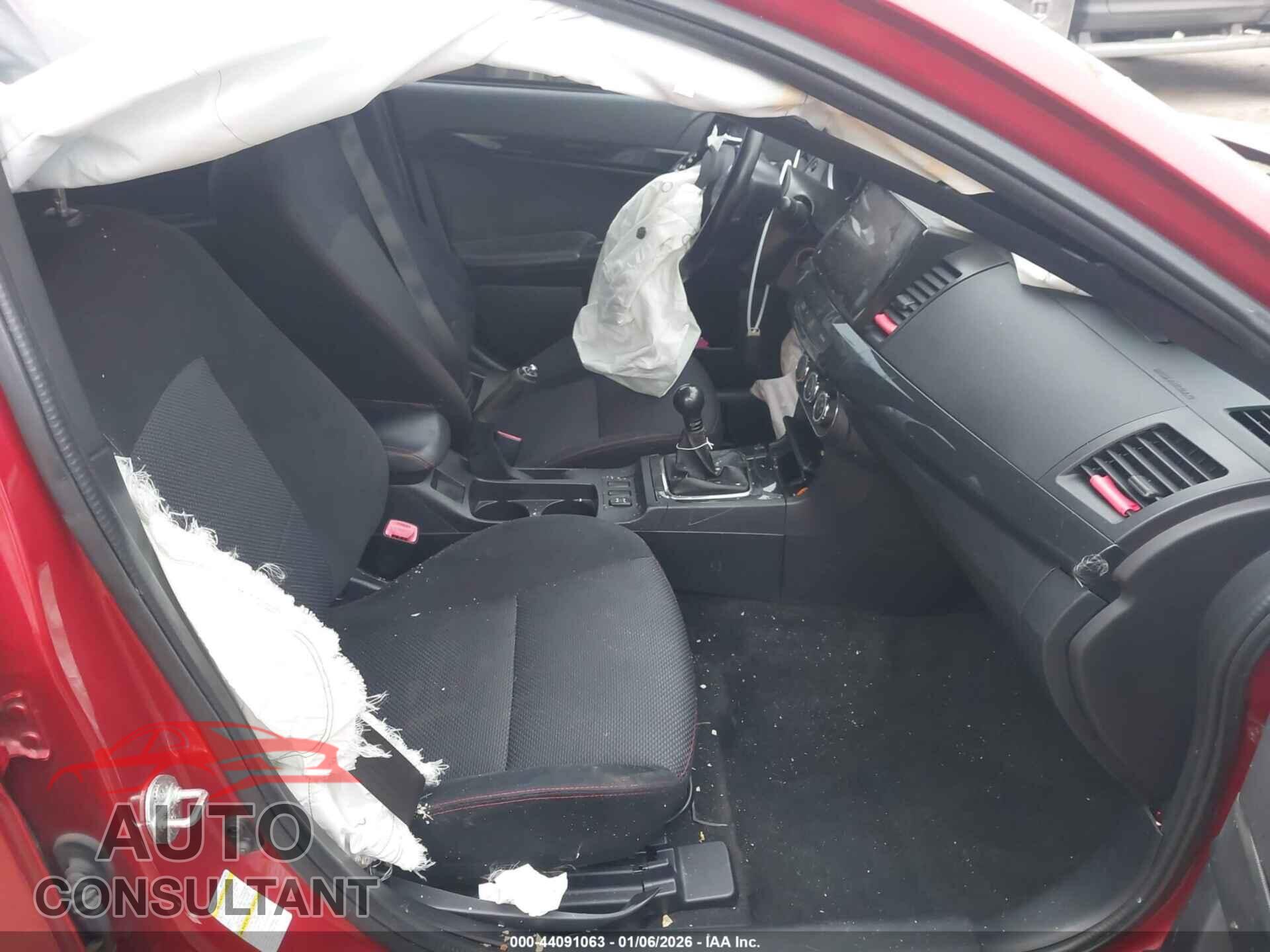 MITSUBISHI LANCER EVOLUTION 2015 - JA32W7FVXFU028844