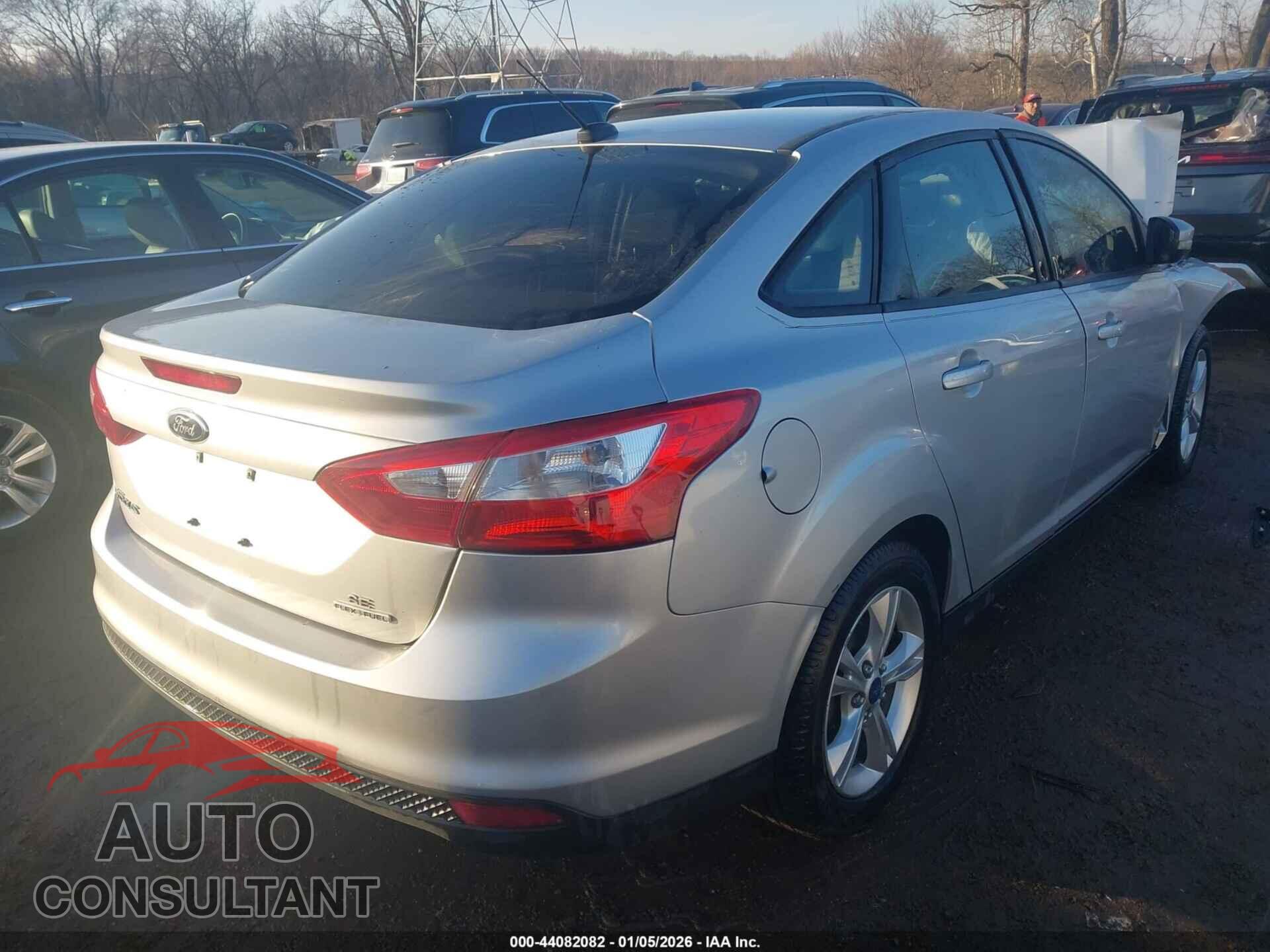 FORD FOCUS 2013 - 1FADP3F2XDL157603