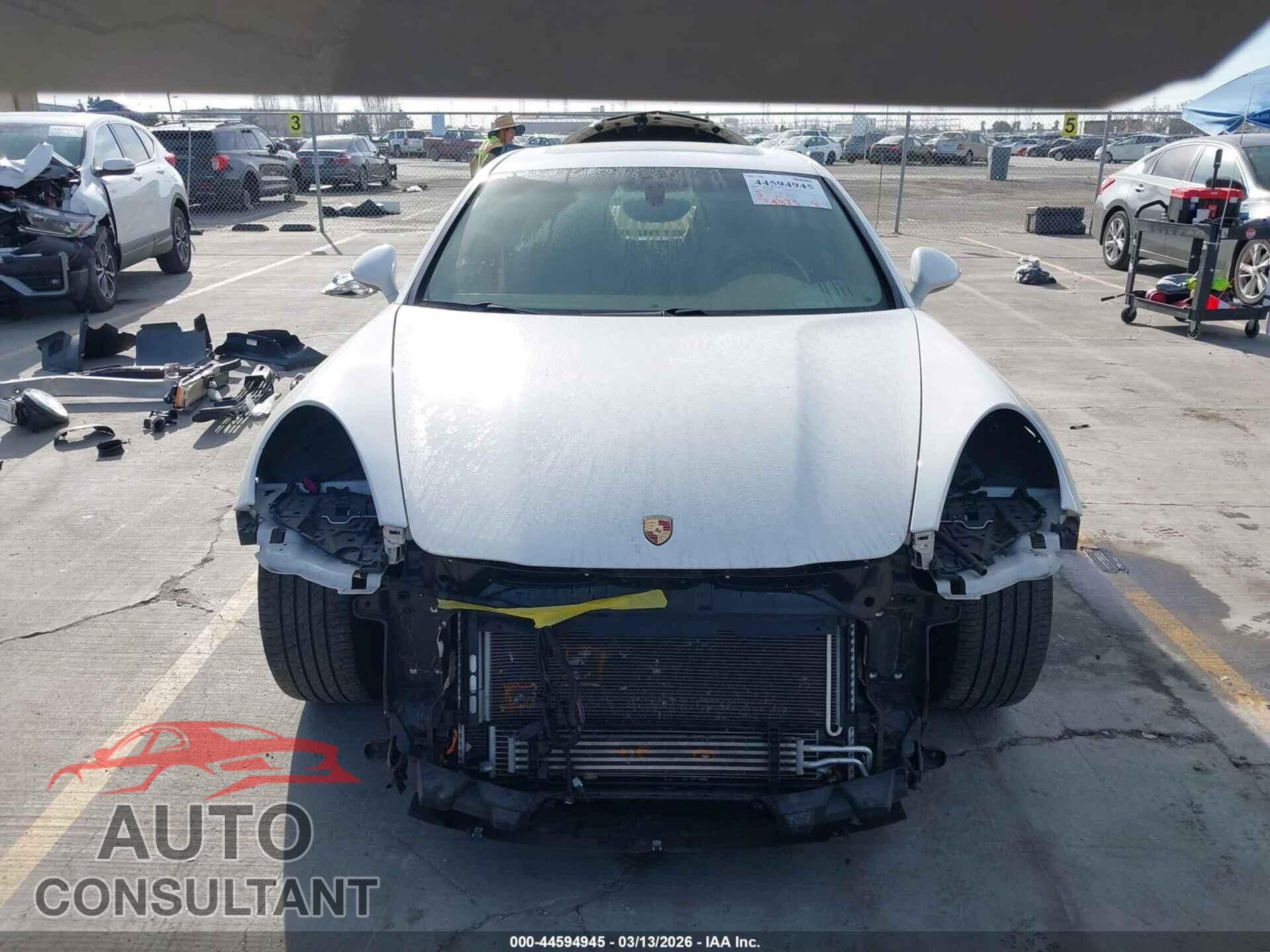 PORSCHE PANAMERA 2011 - WP0AA2A77BL015301