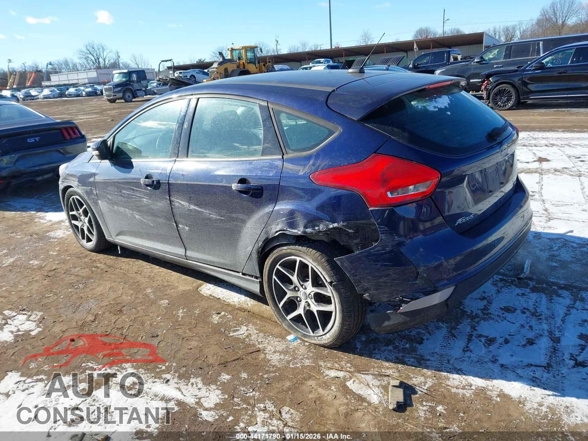 FORD FOCUS 2017 - 1FADP3M21HL292610