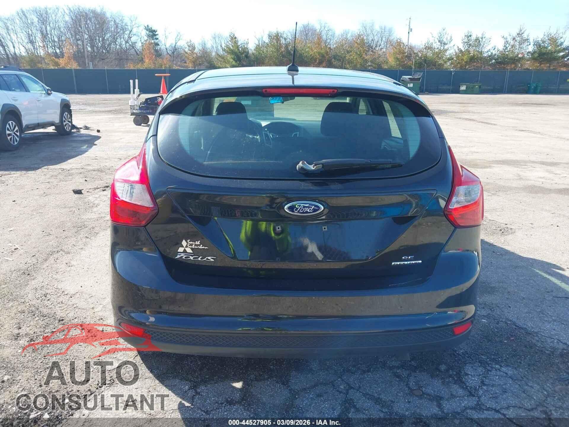 FORD FOCUS 2014 - 1FADP3K22EL206834