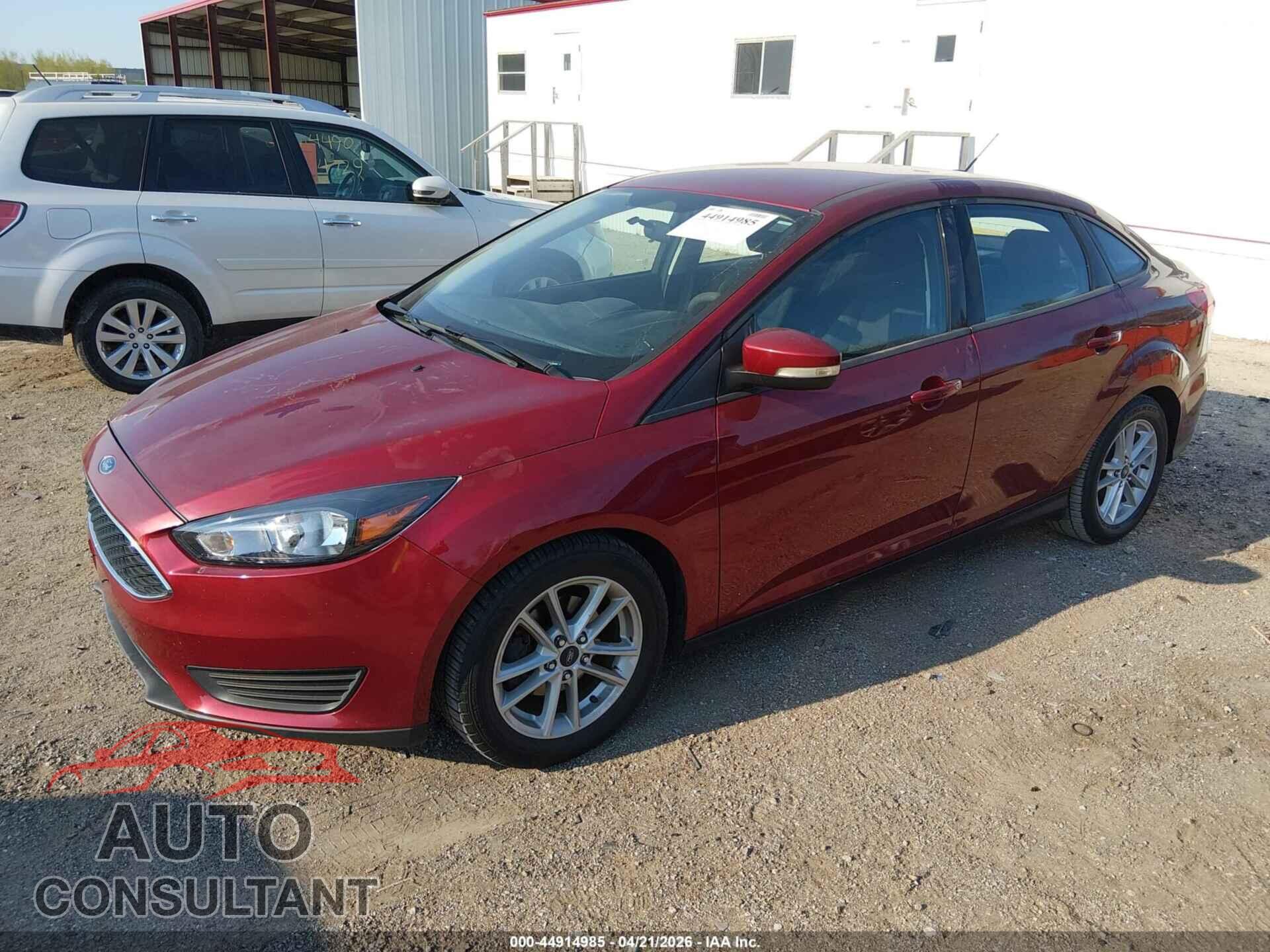 FORD FOCUS 2017 - 1FADP3F24HL205358