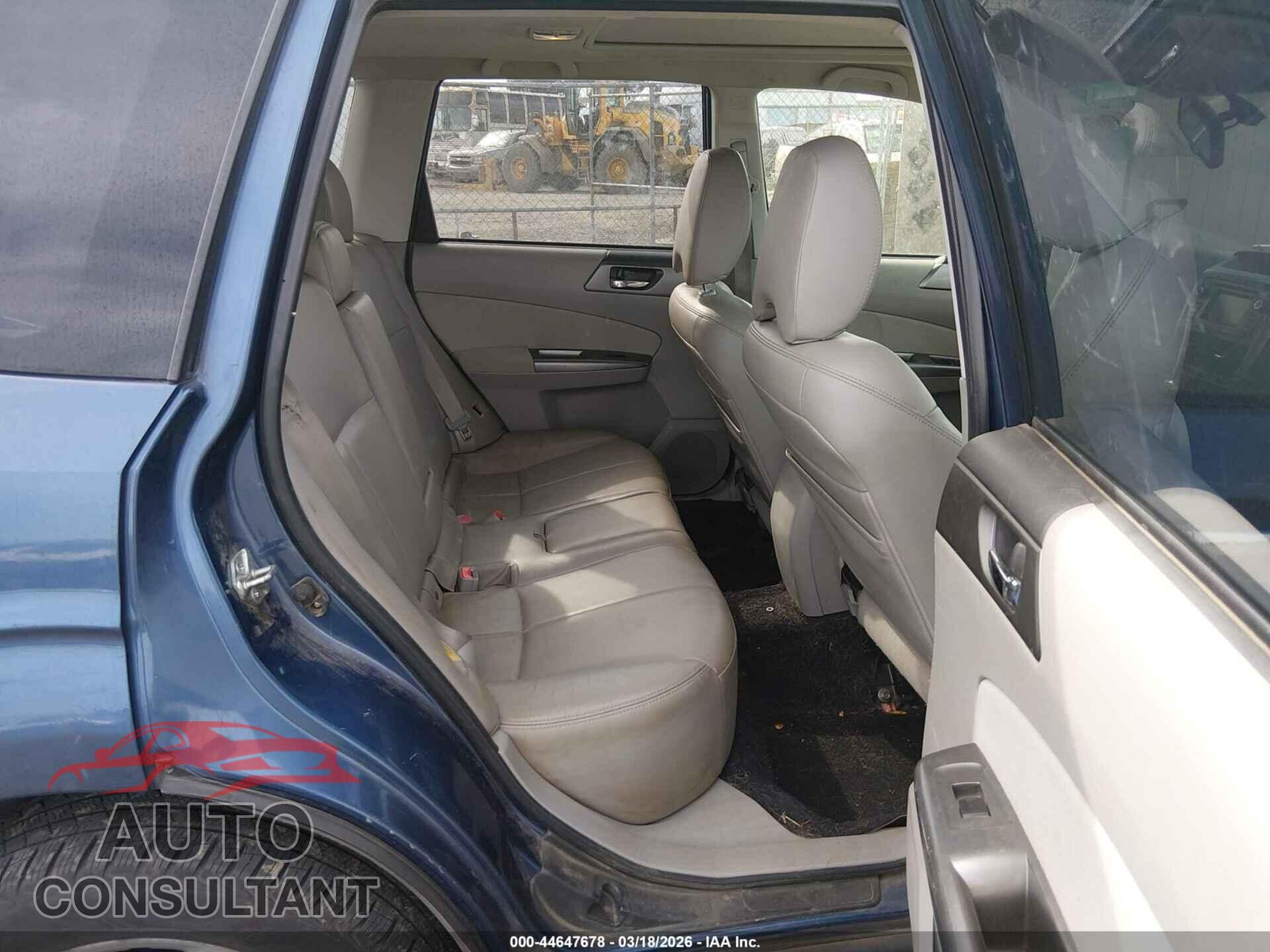 SUBARU FORESTER 2013 - JF2SHAEC2DH417607