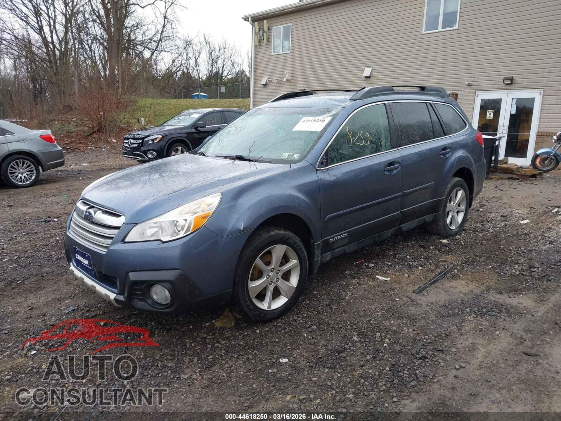 SUBARU OUTBACK 2013 - 4S4BRBKC8D3265640