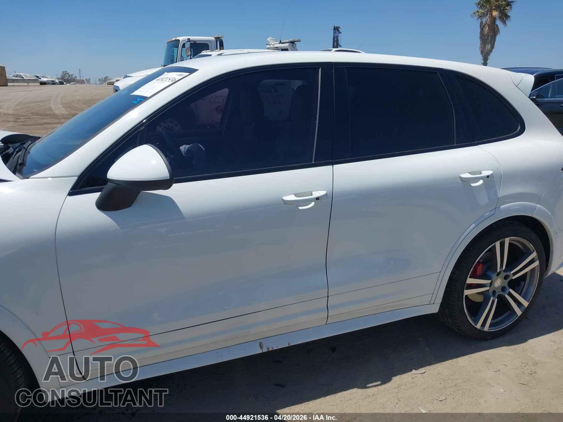 PORSCHE CAYENNE 2013 - WP1AD2A26DLA77219