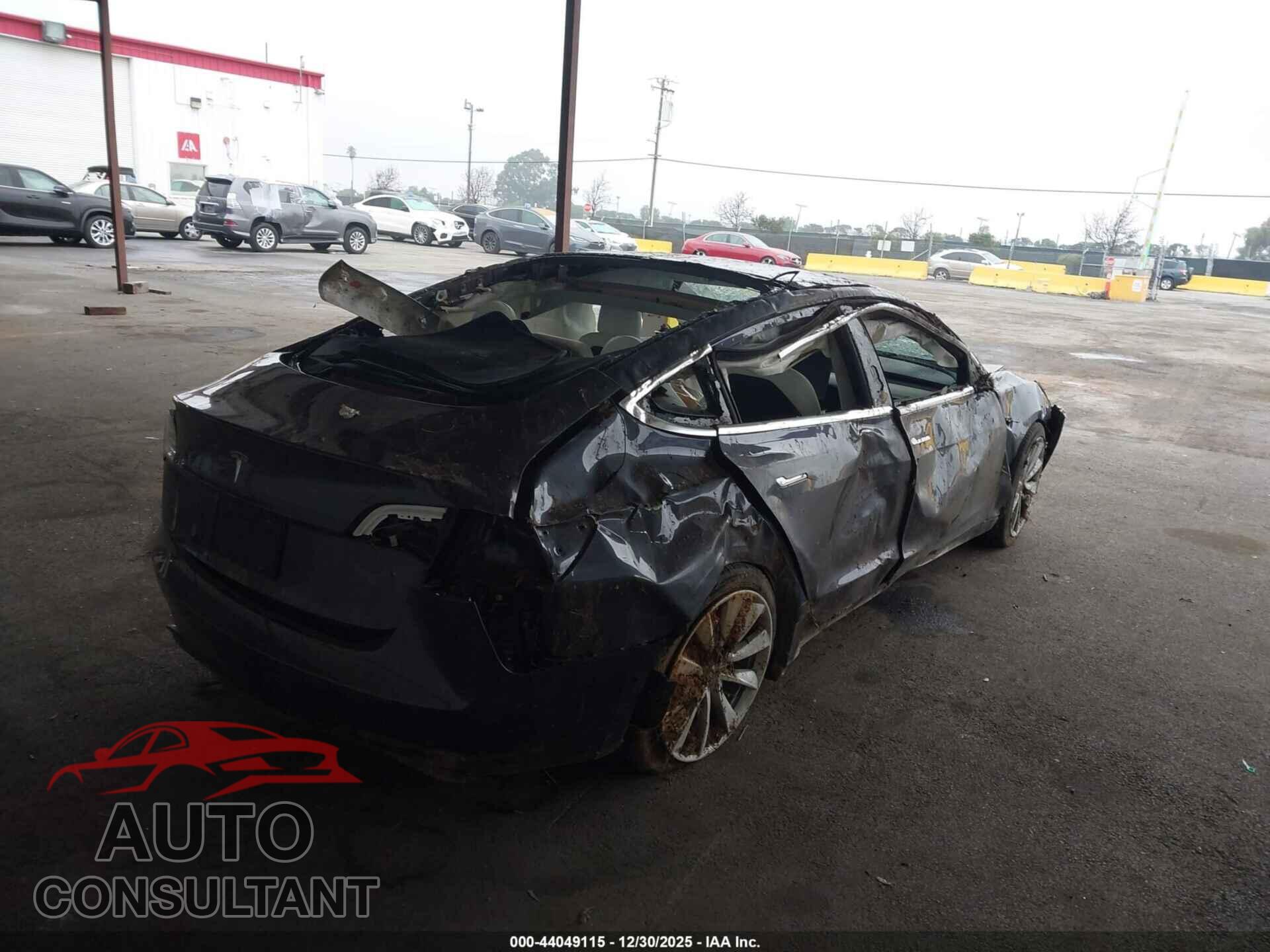 TESLA MODEL 3 2018 - 5YJ3E1EA2JF186519