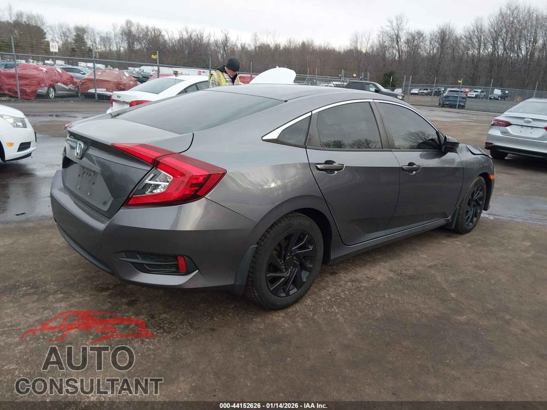 HONDA CIVIC 2017 - 19XFC2F55HE231849