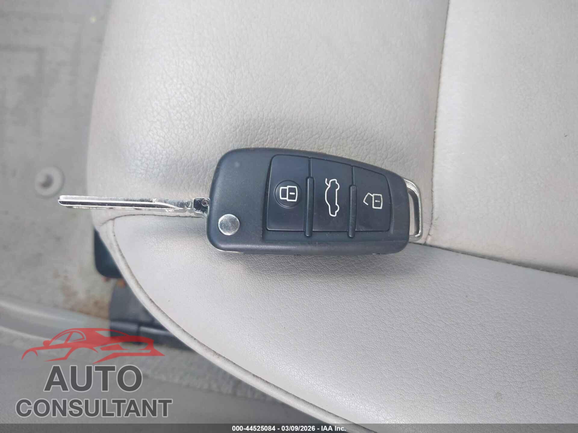 AUDI A3 2012 - WAUKJAFM2CA104314