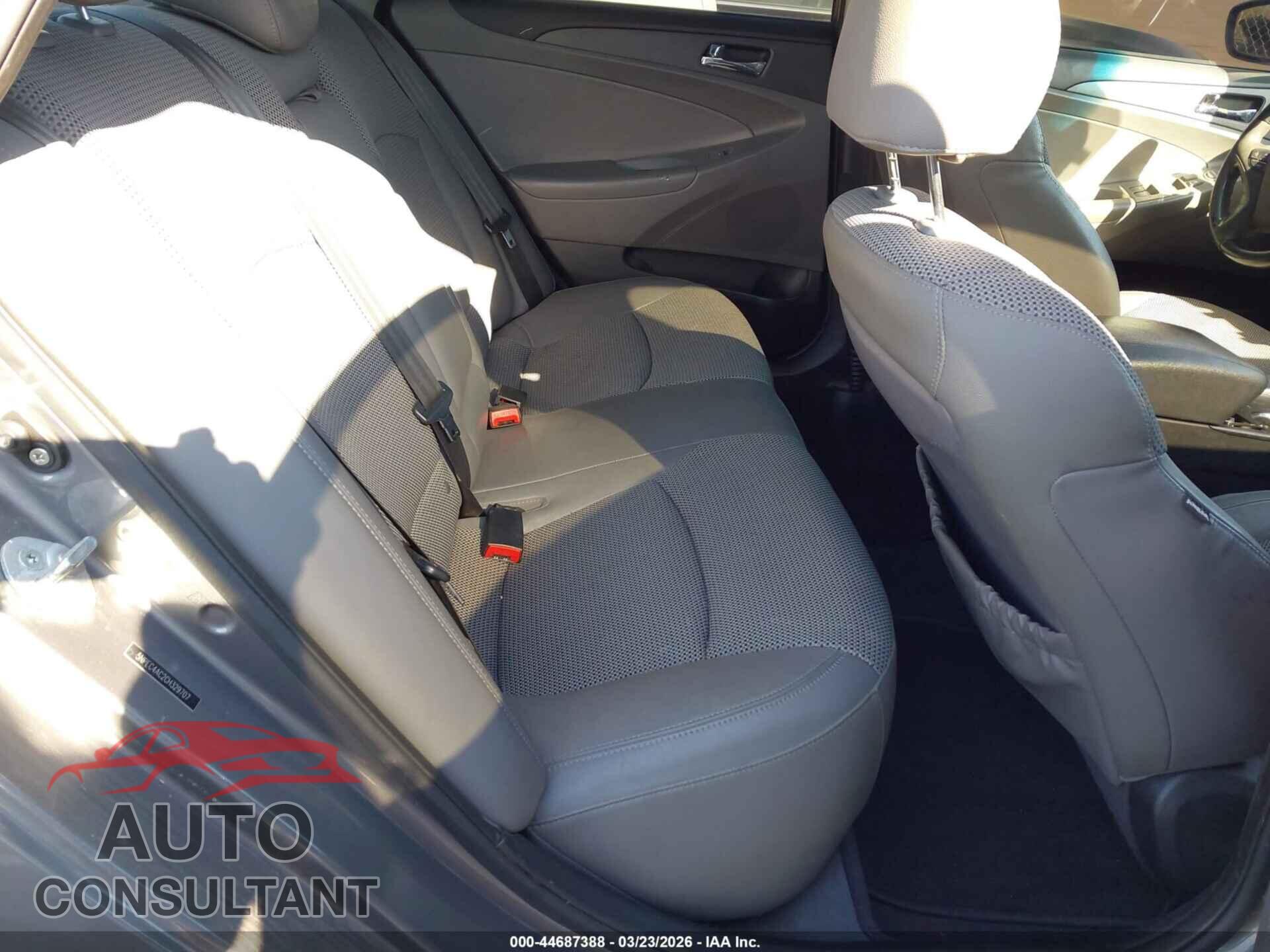 HYUNDAI SONATA 2012 - 5NPEC4AC2CH329707