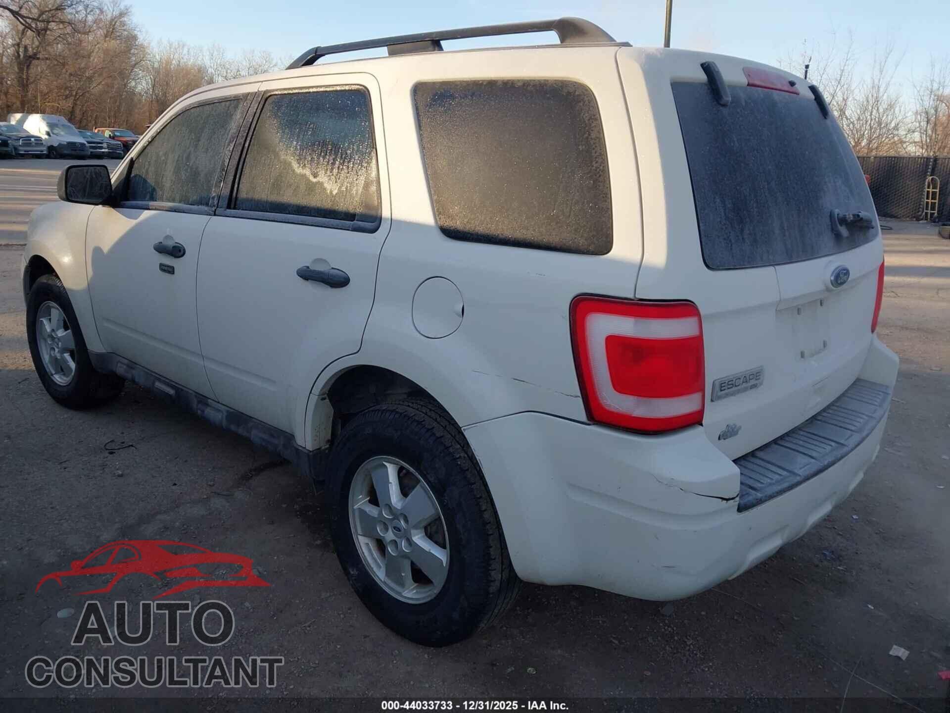 FORD ESCAPE 2010 - 1FMCU0D75AKA14941