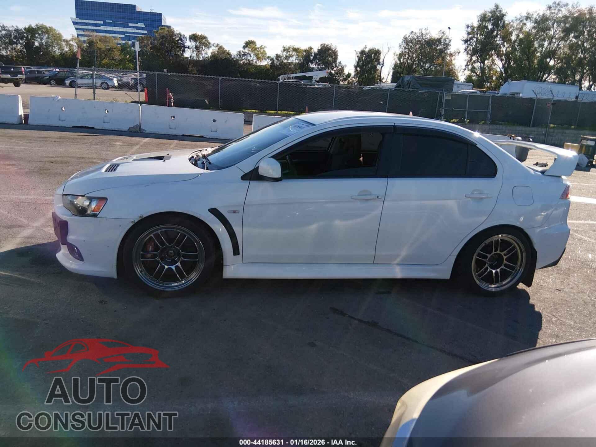 MITSUBISHI LANCER EVOLUTION 2010 - JA32W8FV3AU033432