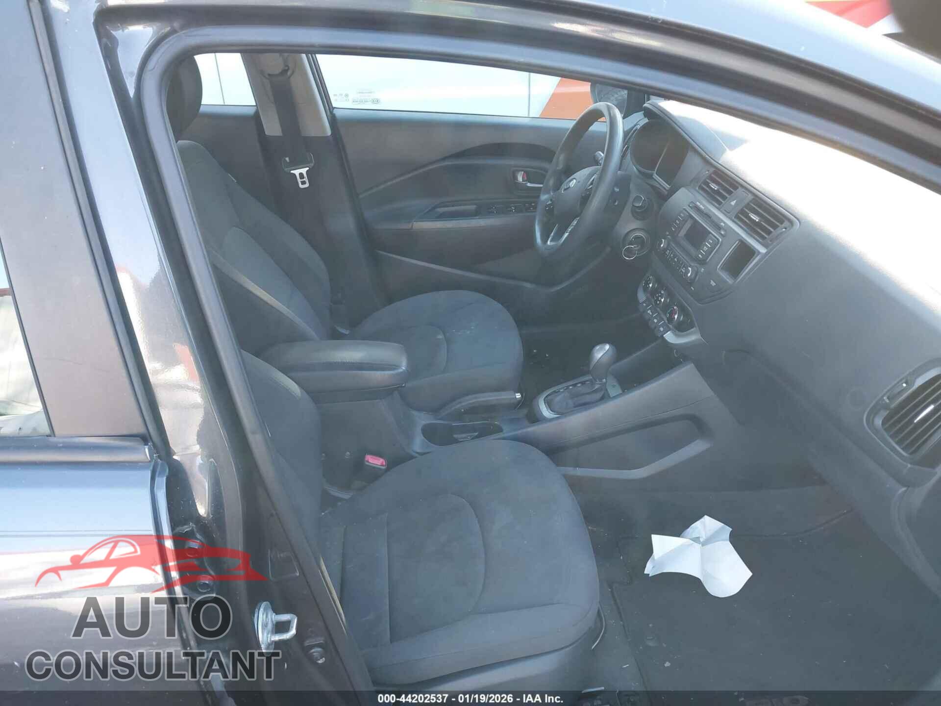 KIA RIO 2013 - KNADN4A34D6215089