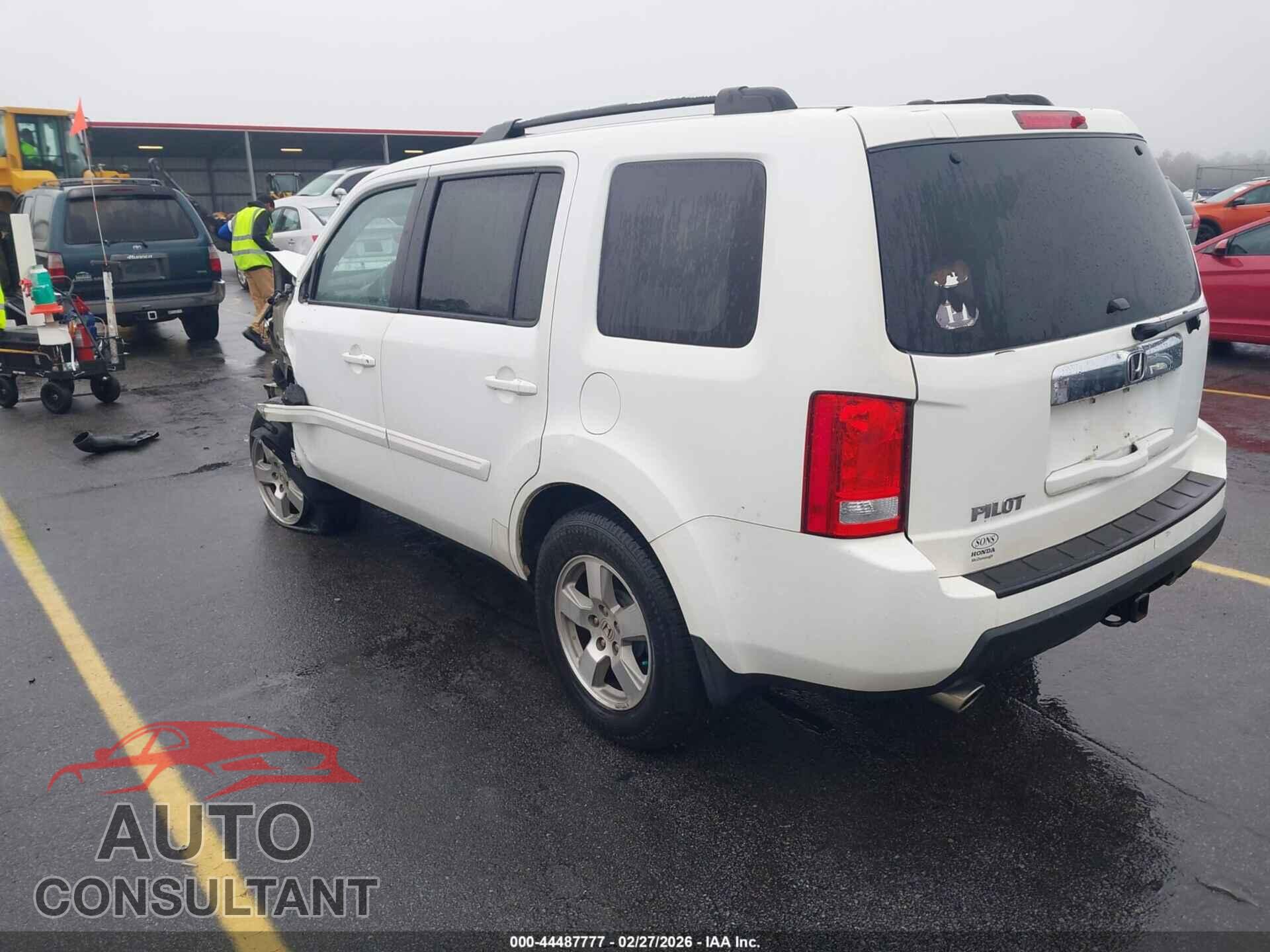 HONDA PILOT 2011 - 5FNYF3H57BB046402
