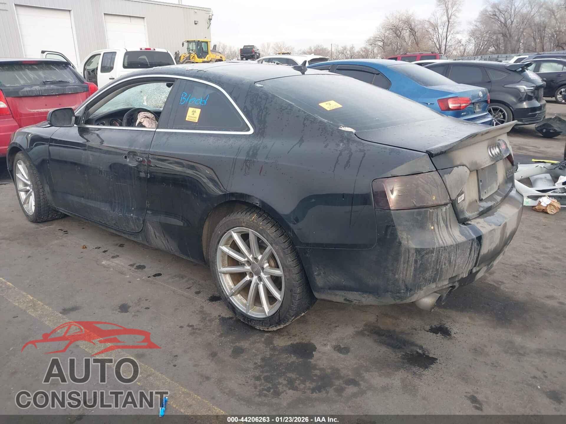 AUDI A5 2015 - WAUCFAFR9FA037376