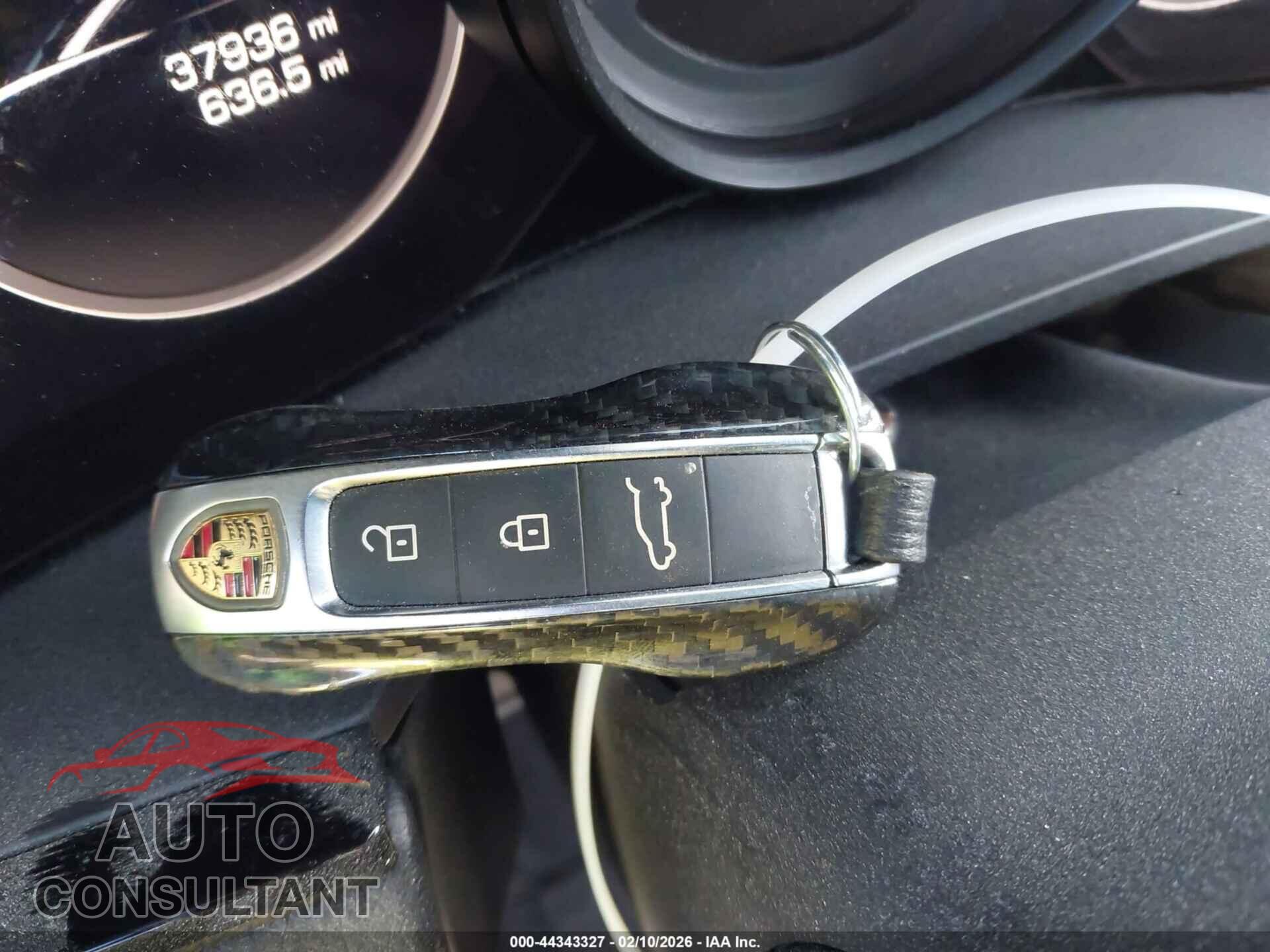 PORSCHE CAYENNE 2019 - WP1AA2AY3KDA10002