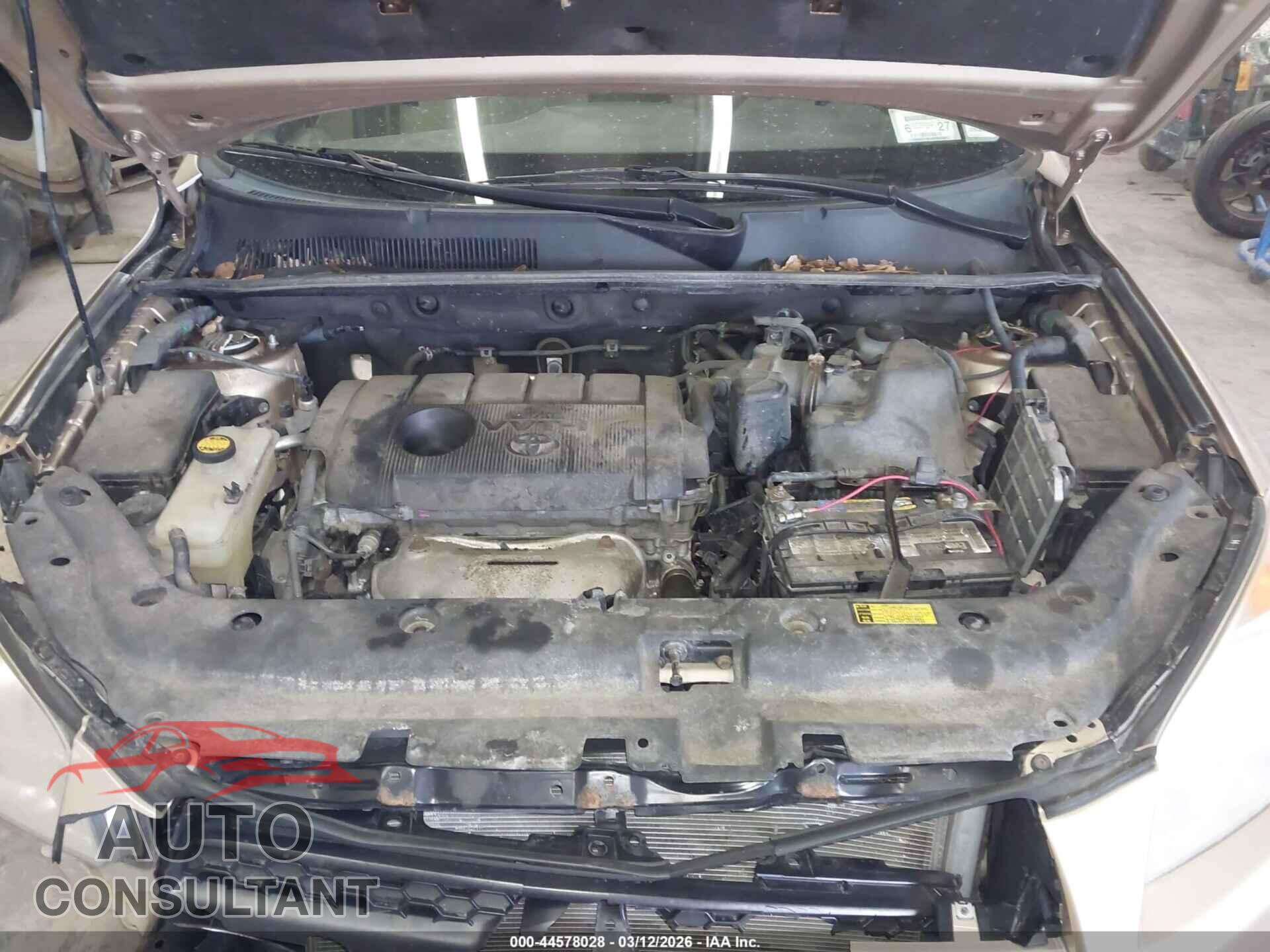 TOYOTA RAV4 2012 - 2T3BF4DV4CW183133