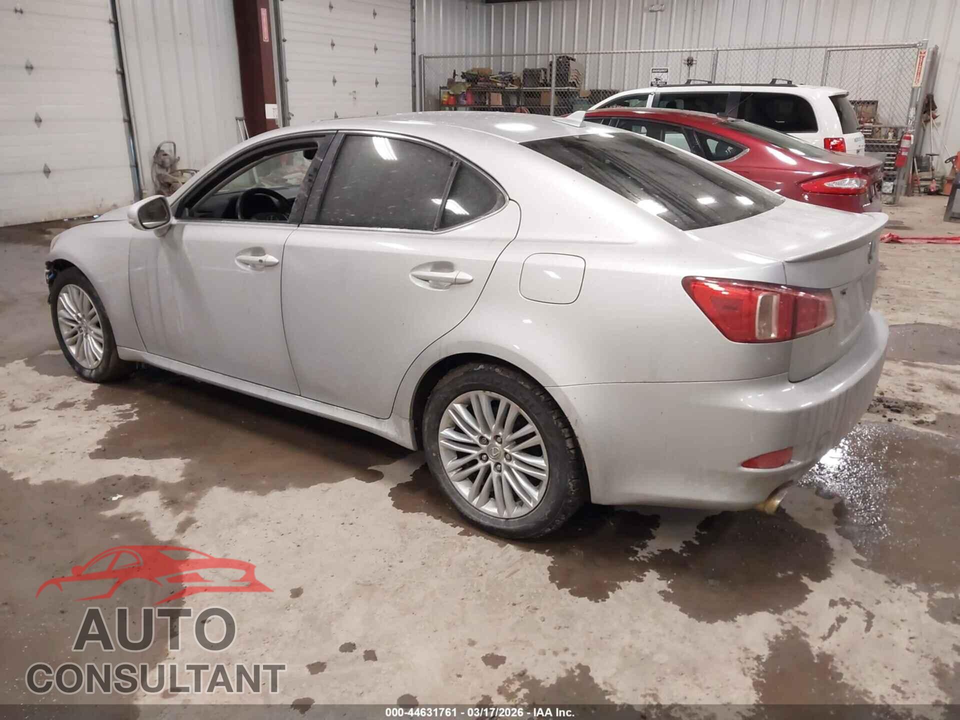 LEXUS IS 250 2011 - JTHCF5C20B5050164