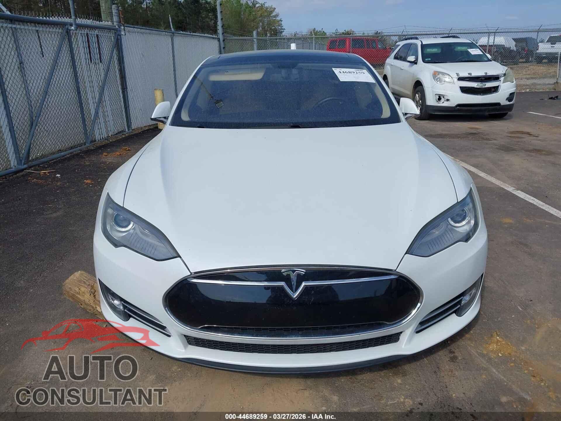 TESLA MODEL S 2013 - 5YJSA1DN2DFP26998