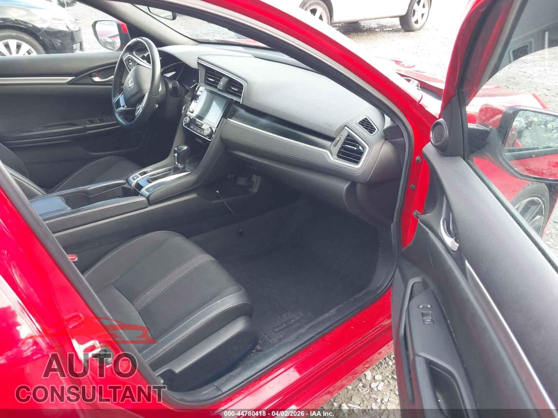 HONDA CIVIC 2019 - 2HGFC2F80KH597662