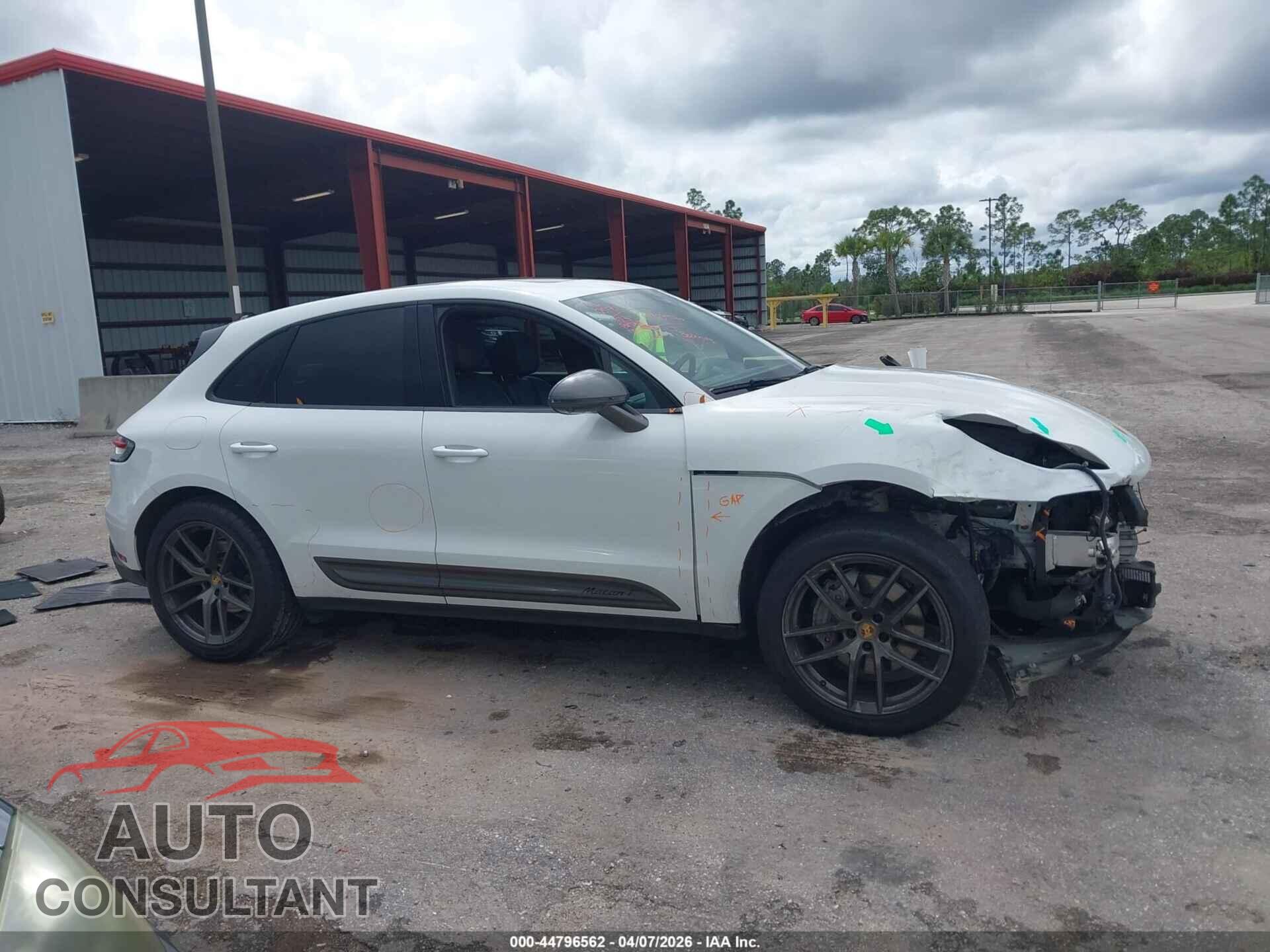 PORSCHE MACAN 2023 - WP1AA2A56PLB09111