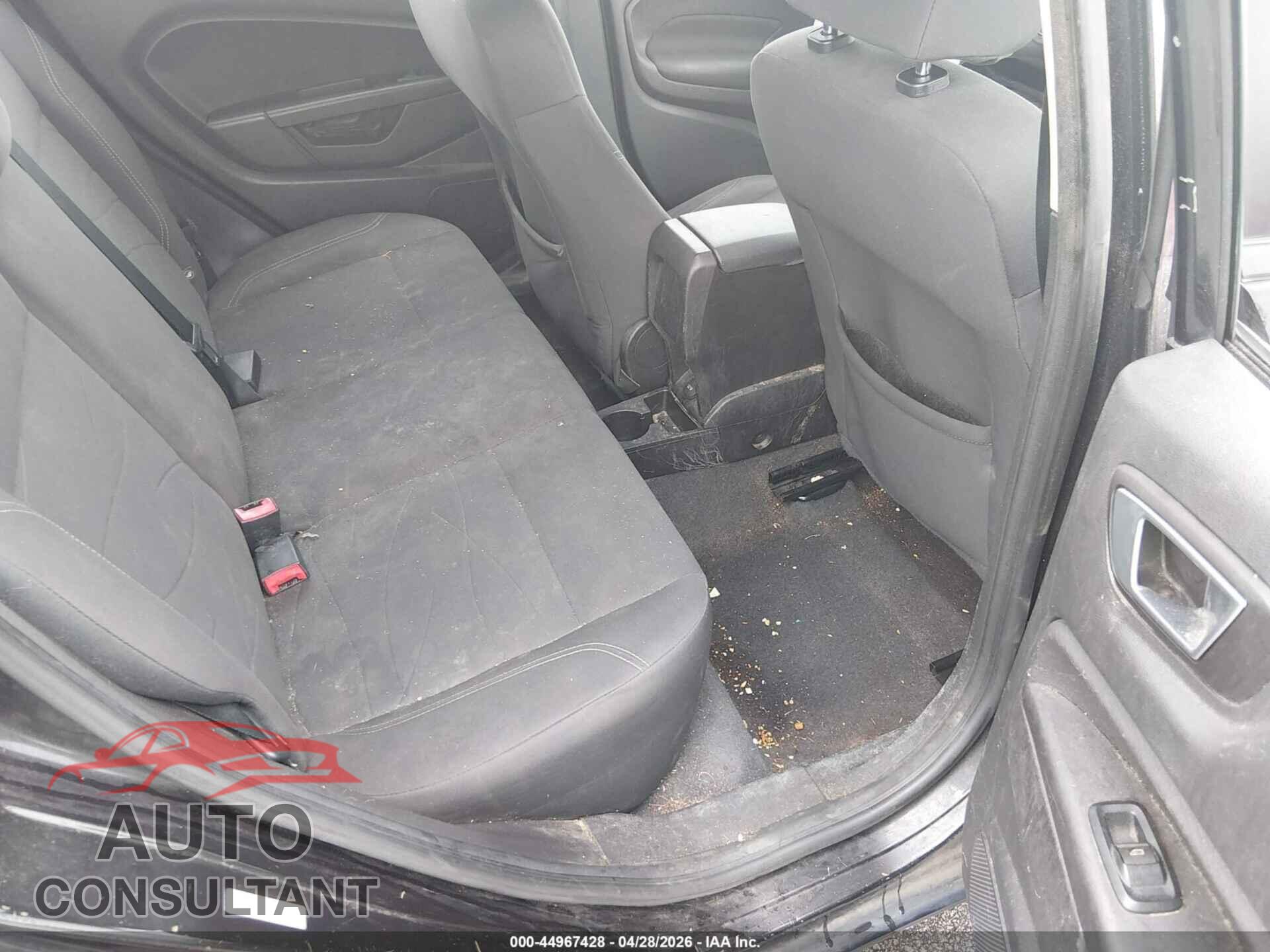 FORD FIESTA 2015 - 3FADP4EJ2FM117600