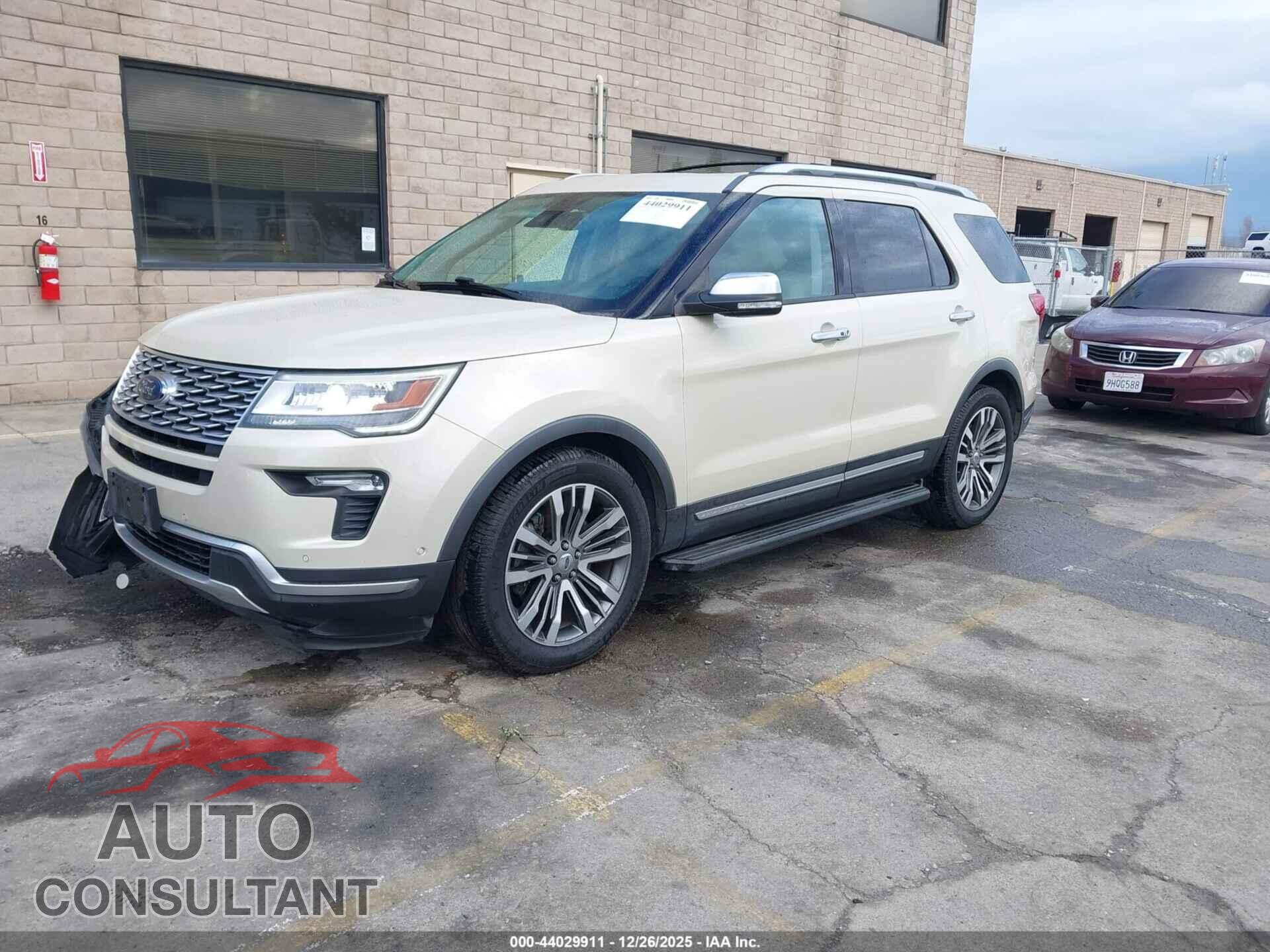 FORD EXPLORER 2018 - 1FM5K8HT1JGB18429