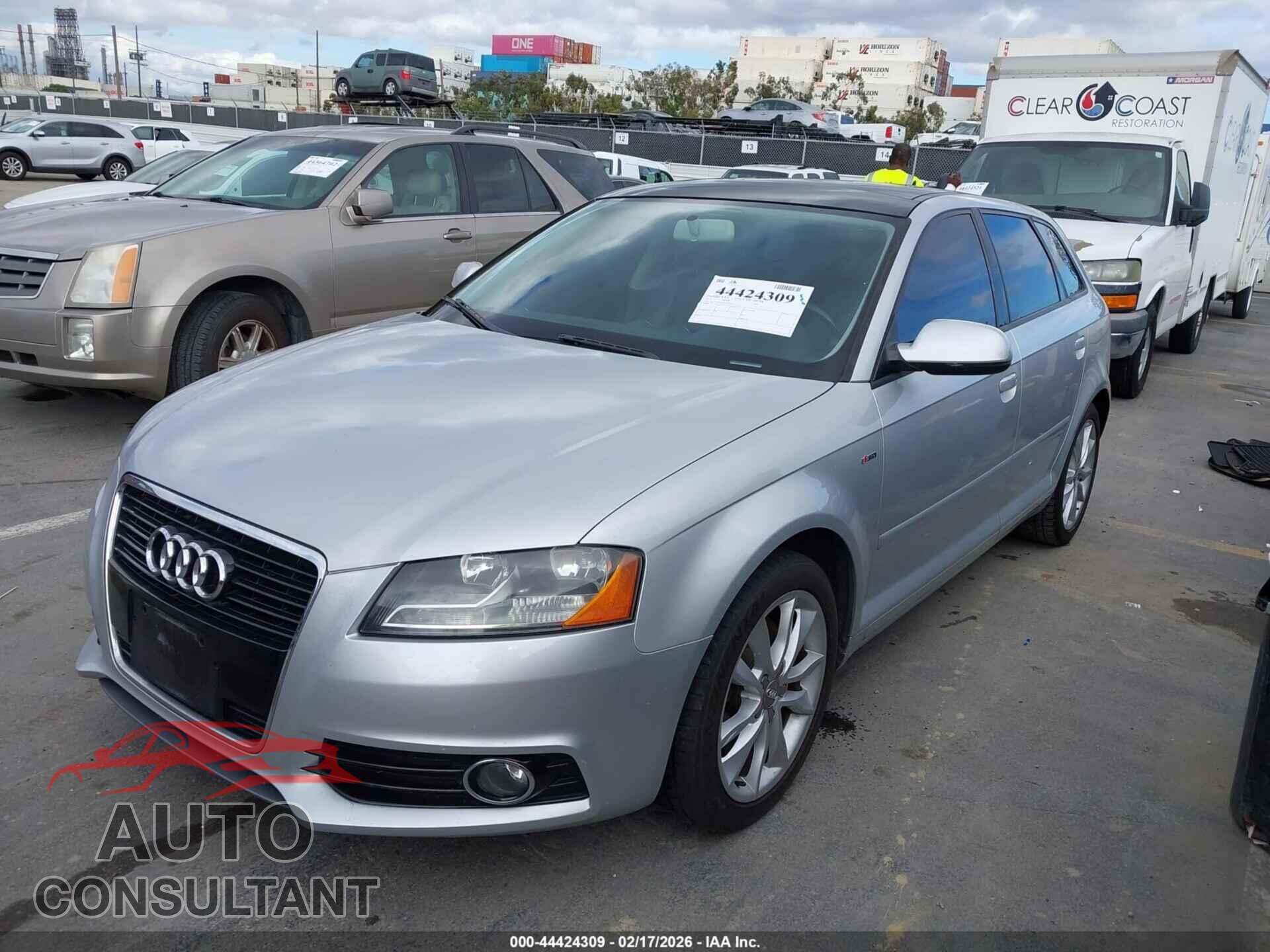 AUDI A3 2012 - WAUBEAFM3CA110191