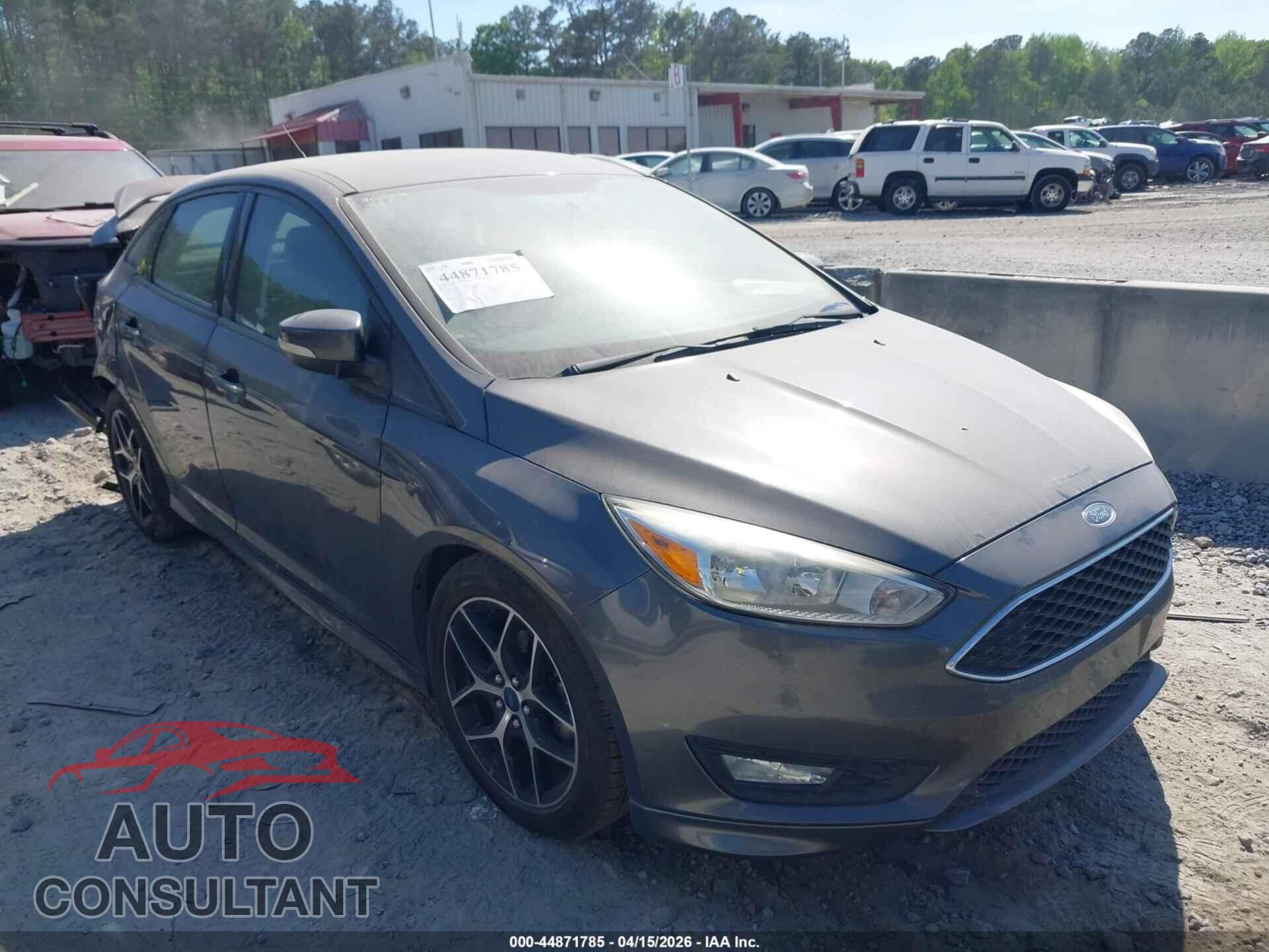 FORD FOCUS 2015 - 1FADP3F27FL321523