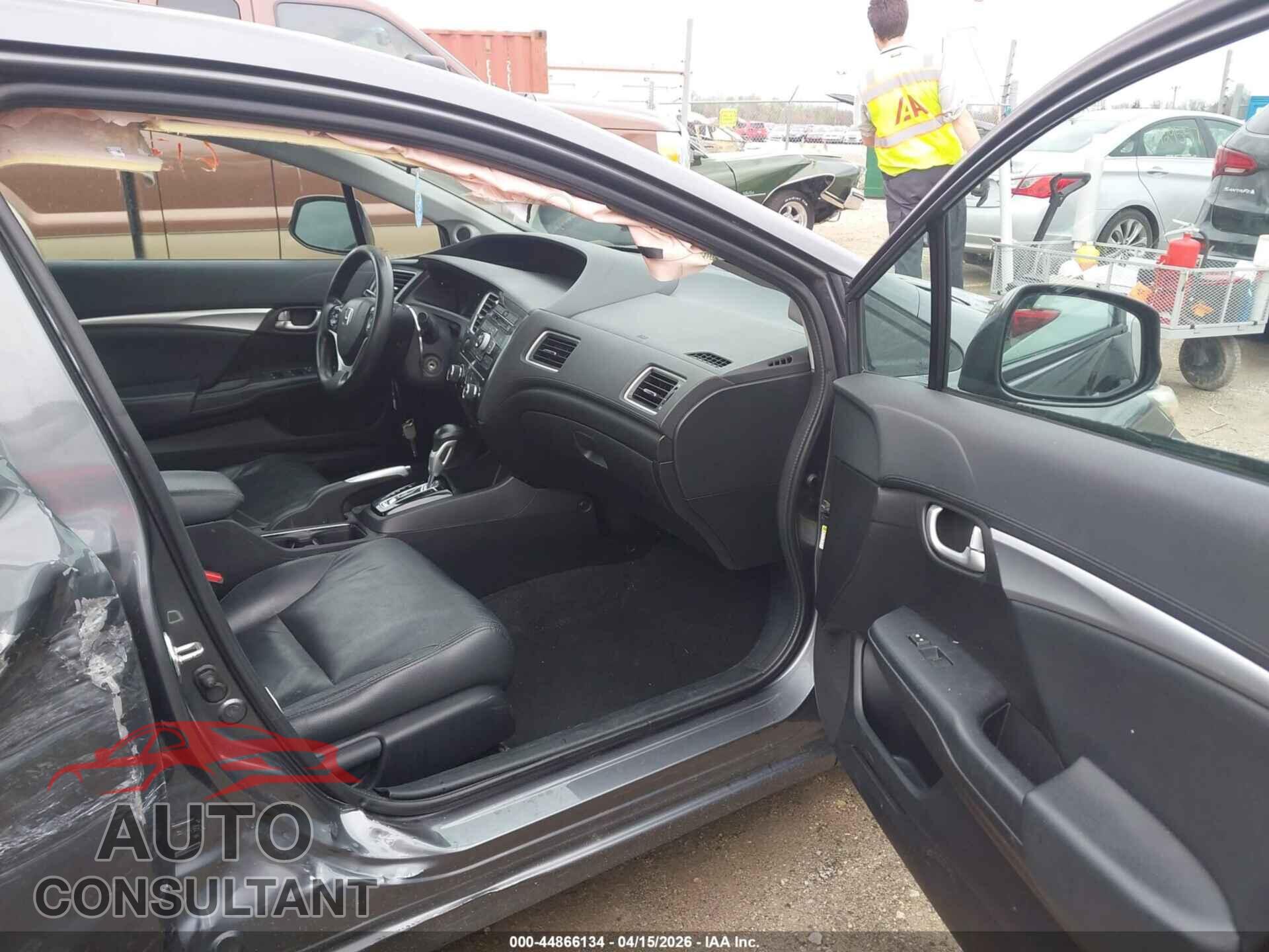 HONDA CIVIC 2013 - 19XFB2F88DE071232