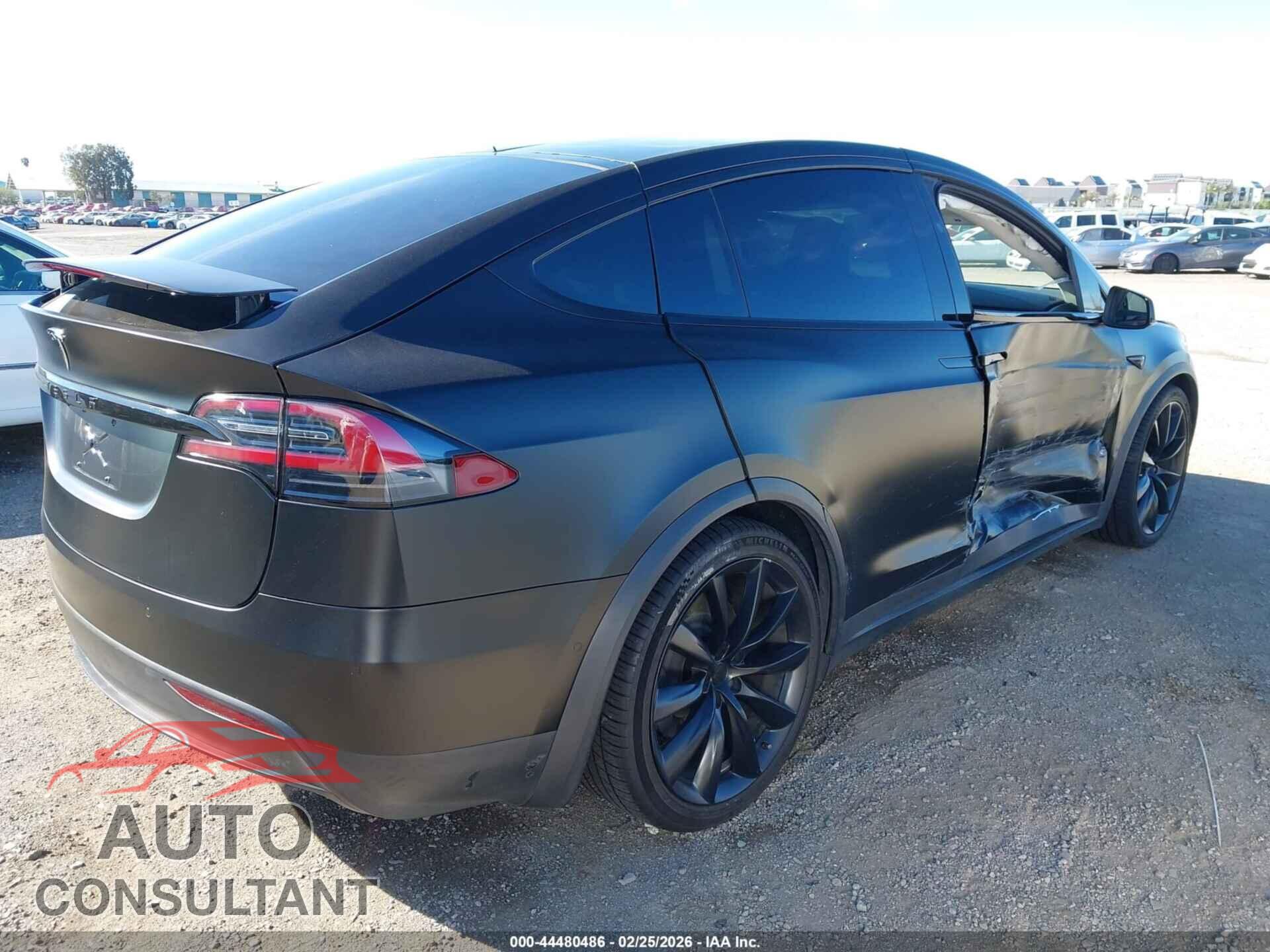 TESLA MODEL X 2019 - 5YJXCBE26KF162425