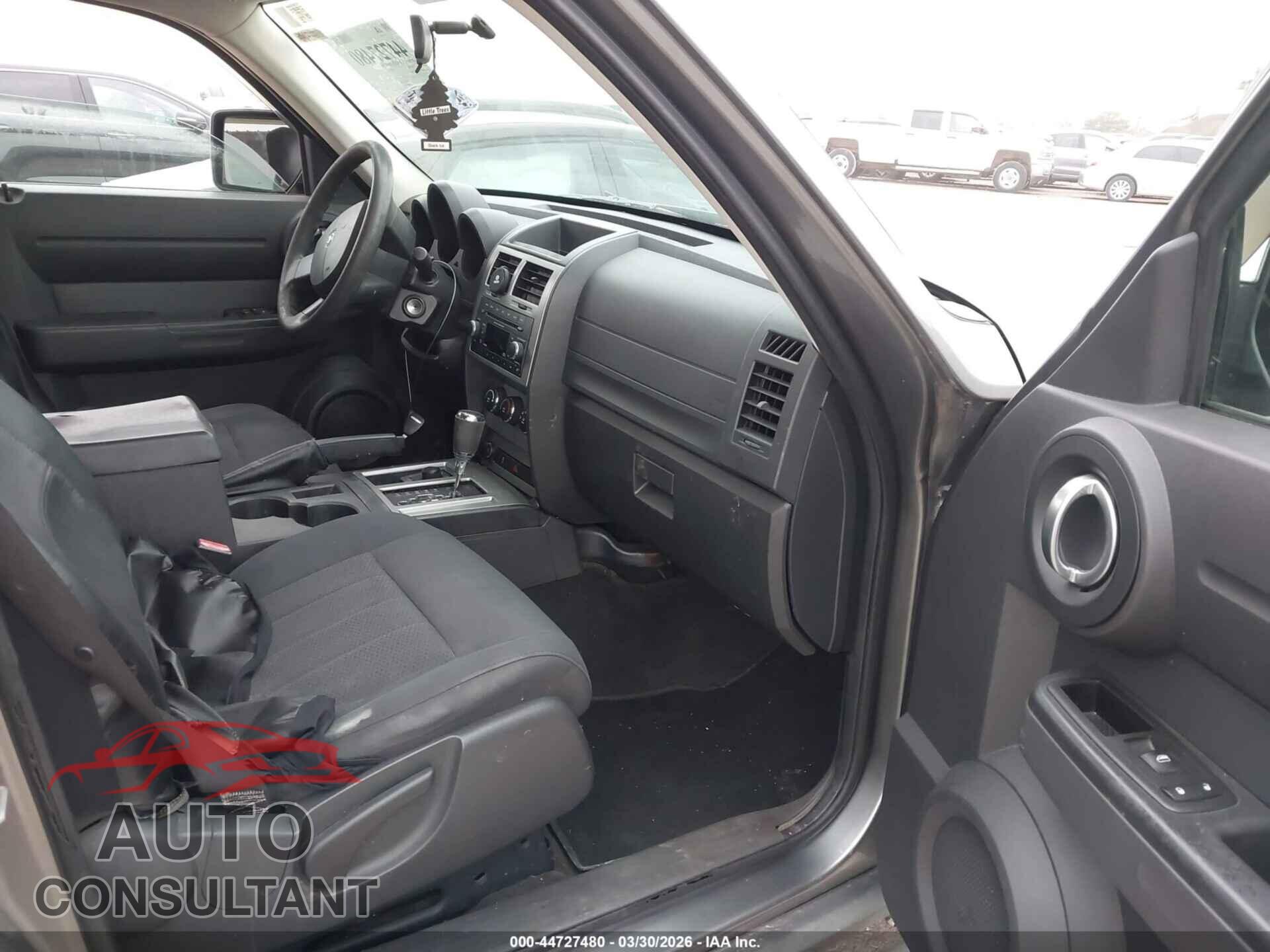 DODGE NITRO 2011 - 1D4PU4GK2BW604637