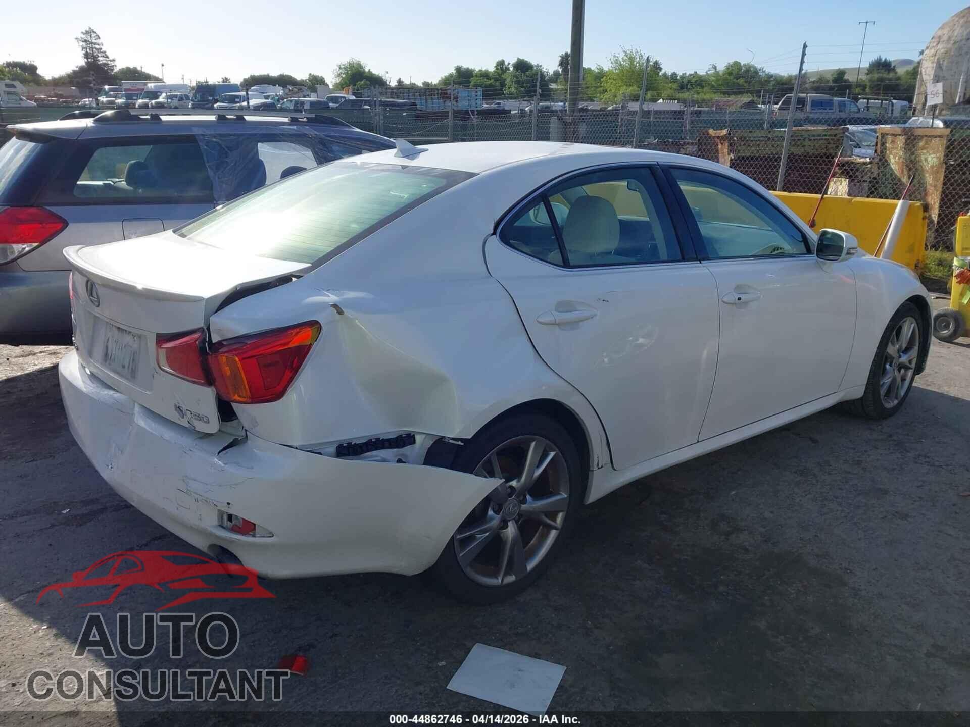 LEXUS IS 250 2009 - JTHBK262095103246